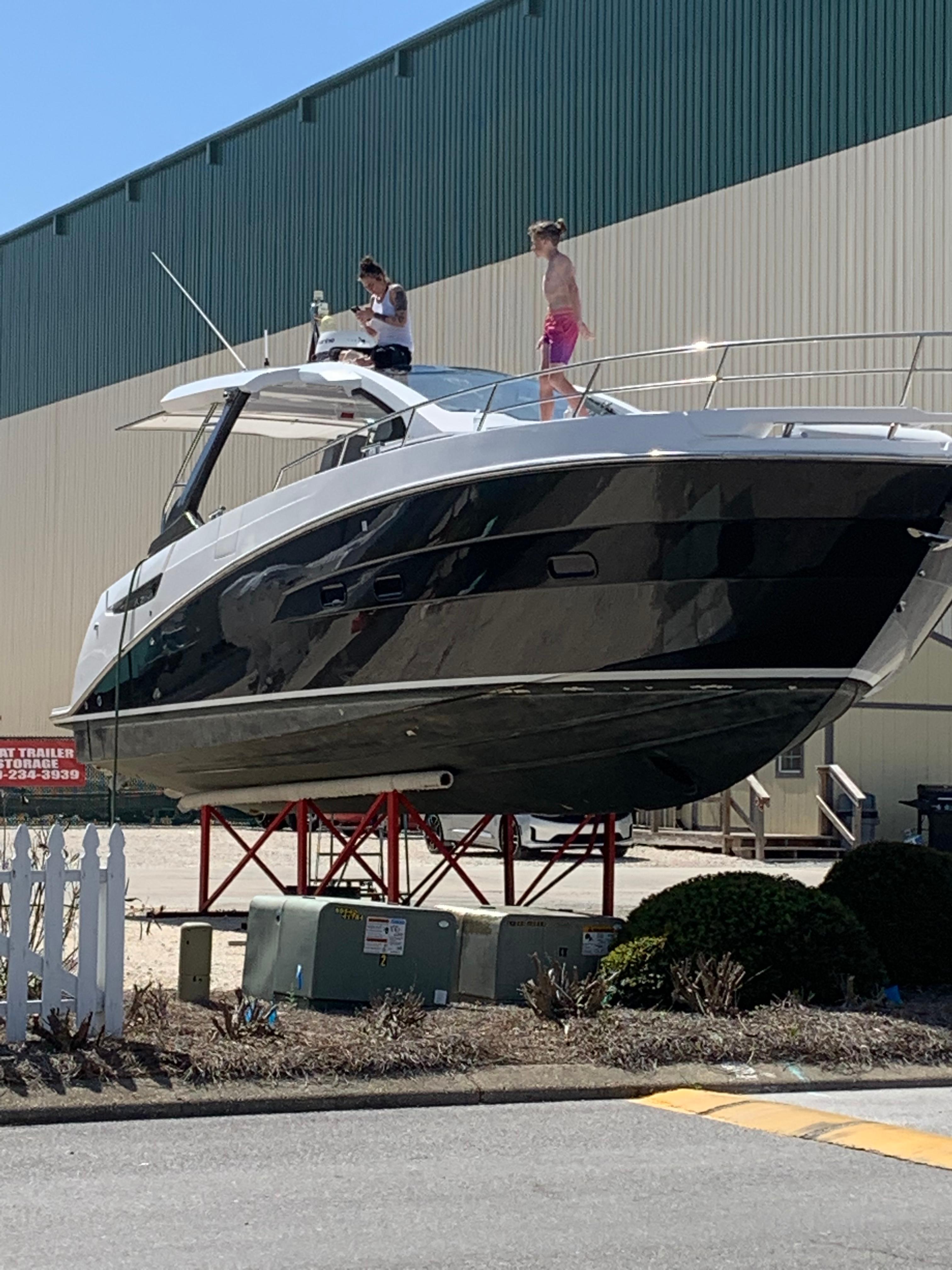 2020 Azimut