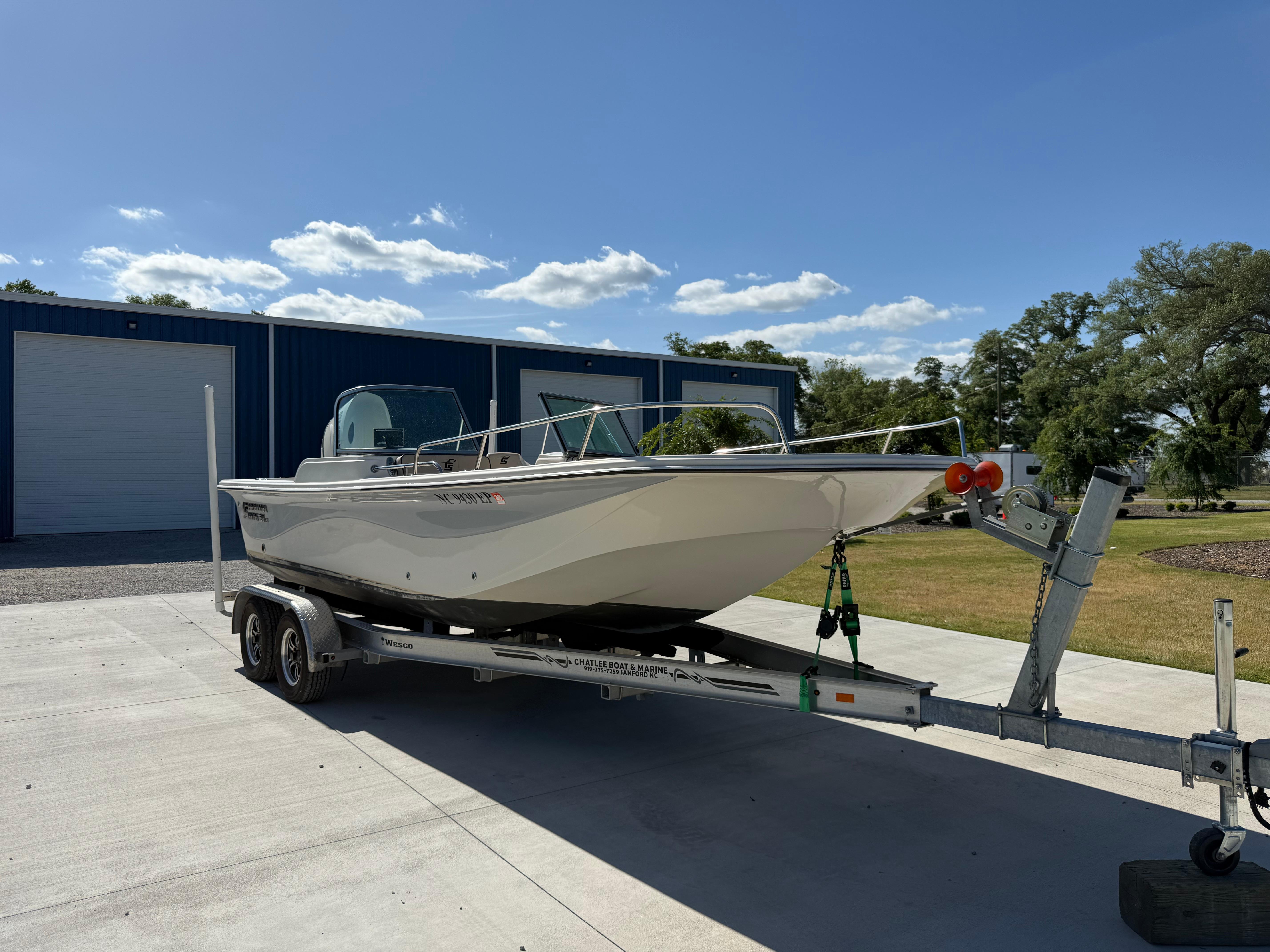 2020 Carolina Skiff 21LS Dual Console