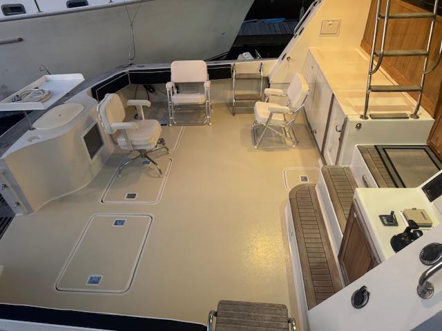 Hatteras-Enclosed Flybridge 1982-ANDIAMO CA-US-9820084 | Thumbnail