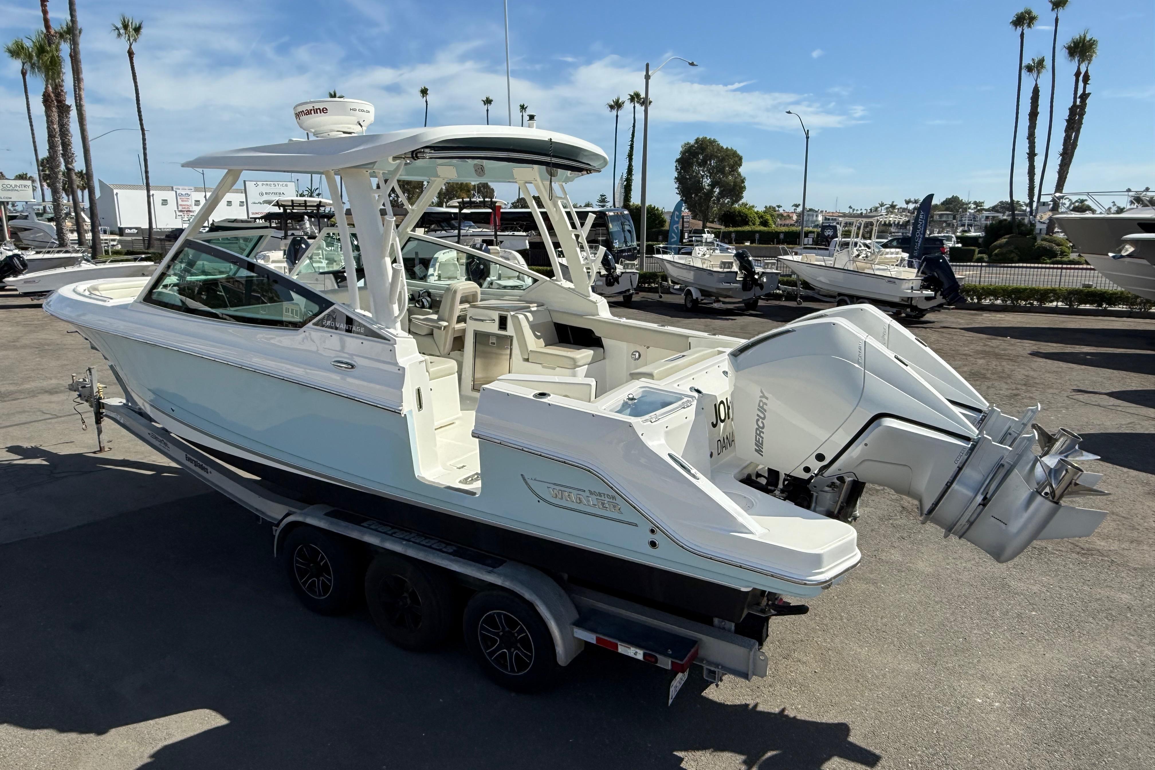 2021 Boston Whaler 280 Vantage #TBRL0870G inventory image at Sun Country Marine Group, Newport Beach