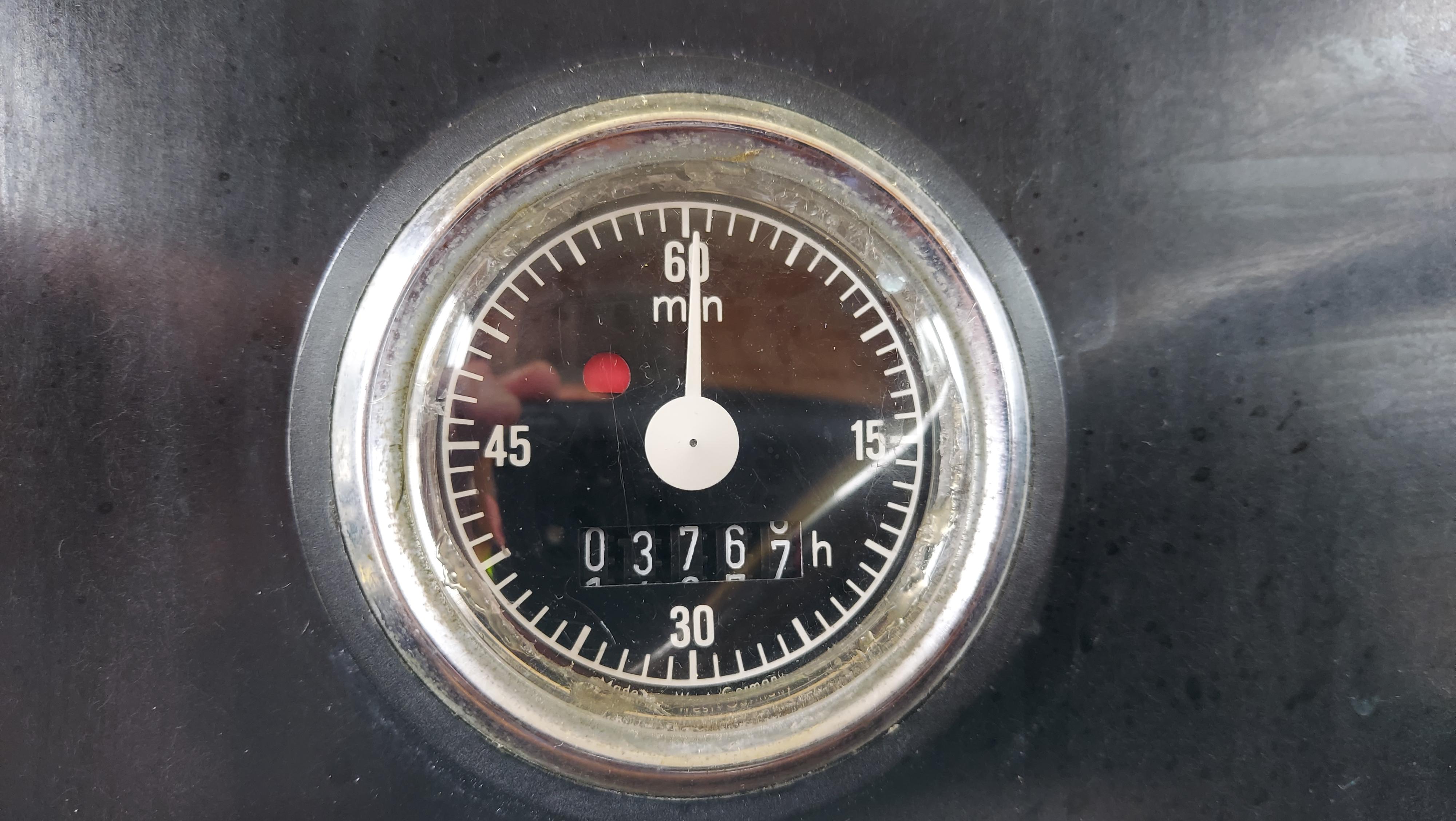 1976 Broom 30