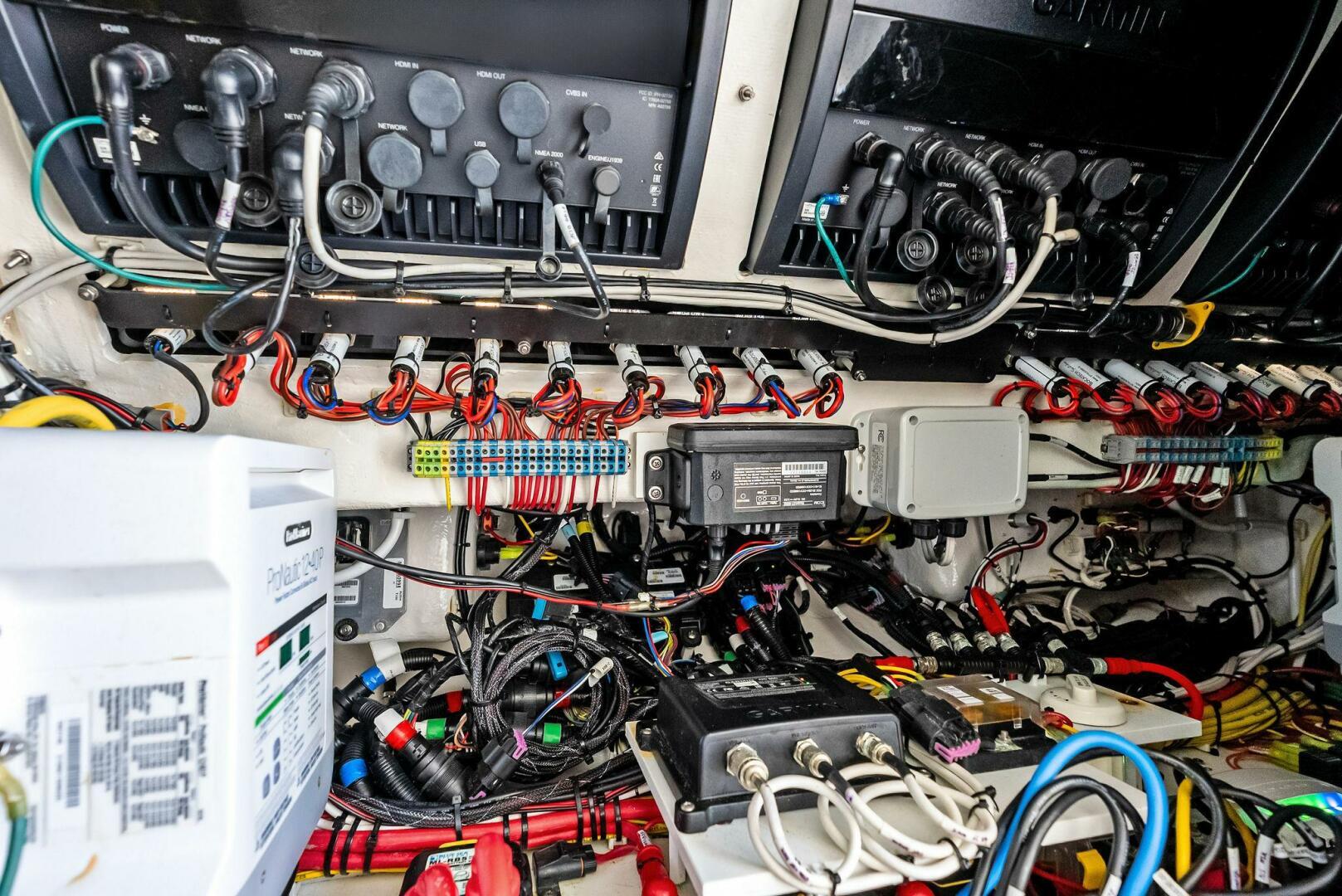 2022-valhalla-boatworks-v-41-power-9720096-20250319040745269-1_XLARGE
