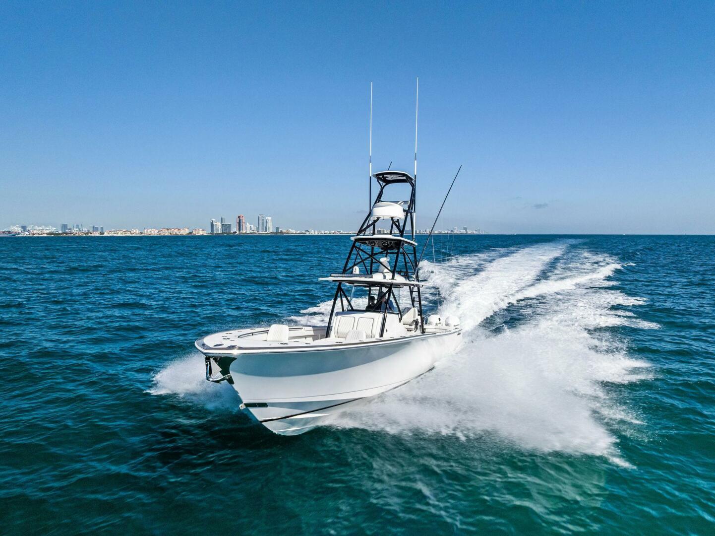2022-valhalla-boatworks-v-41-power-9720096-20250319040839102-1_XLARGE