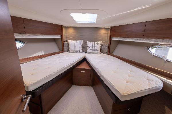 Princess Motor Yacht Sales - Used Princess V48