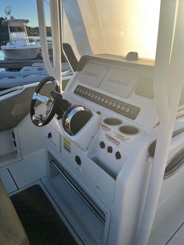 CT 9308 KY Knot 10 Yacht Sales