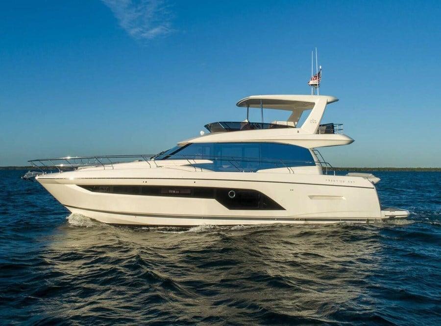 2022 Prestige 61 