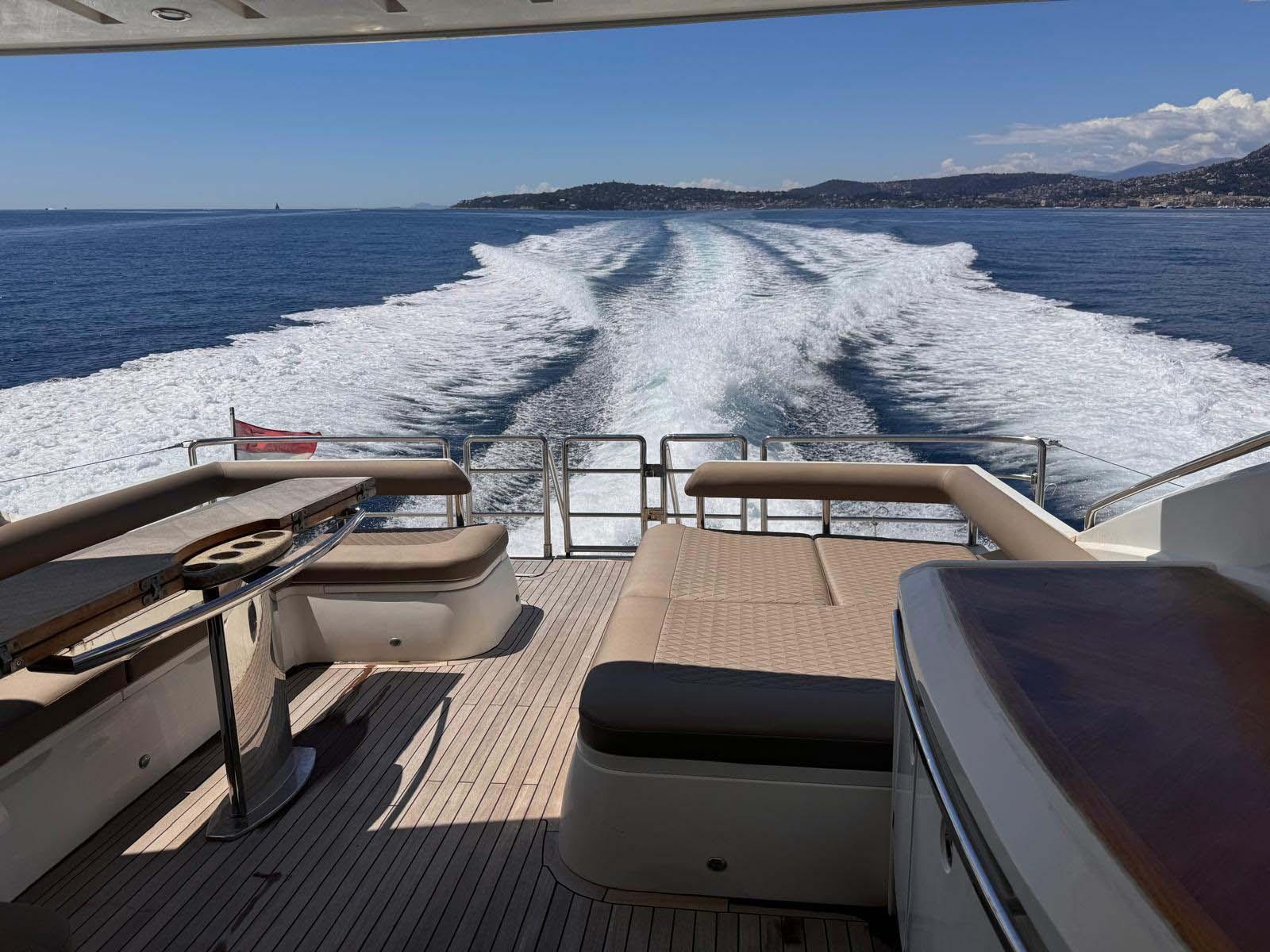 2009 Princess 65 