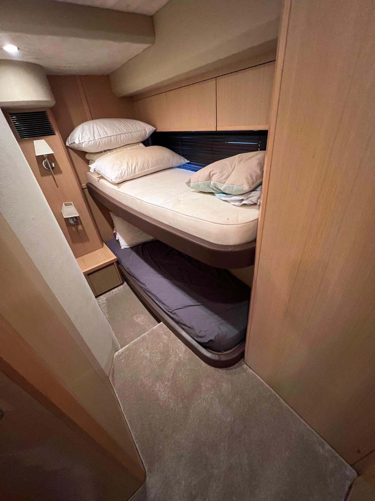 2009 Princess 65 