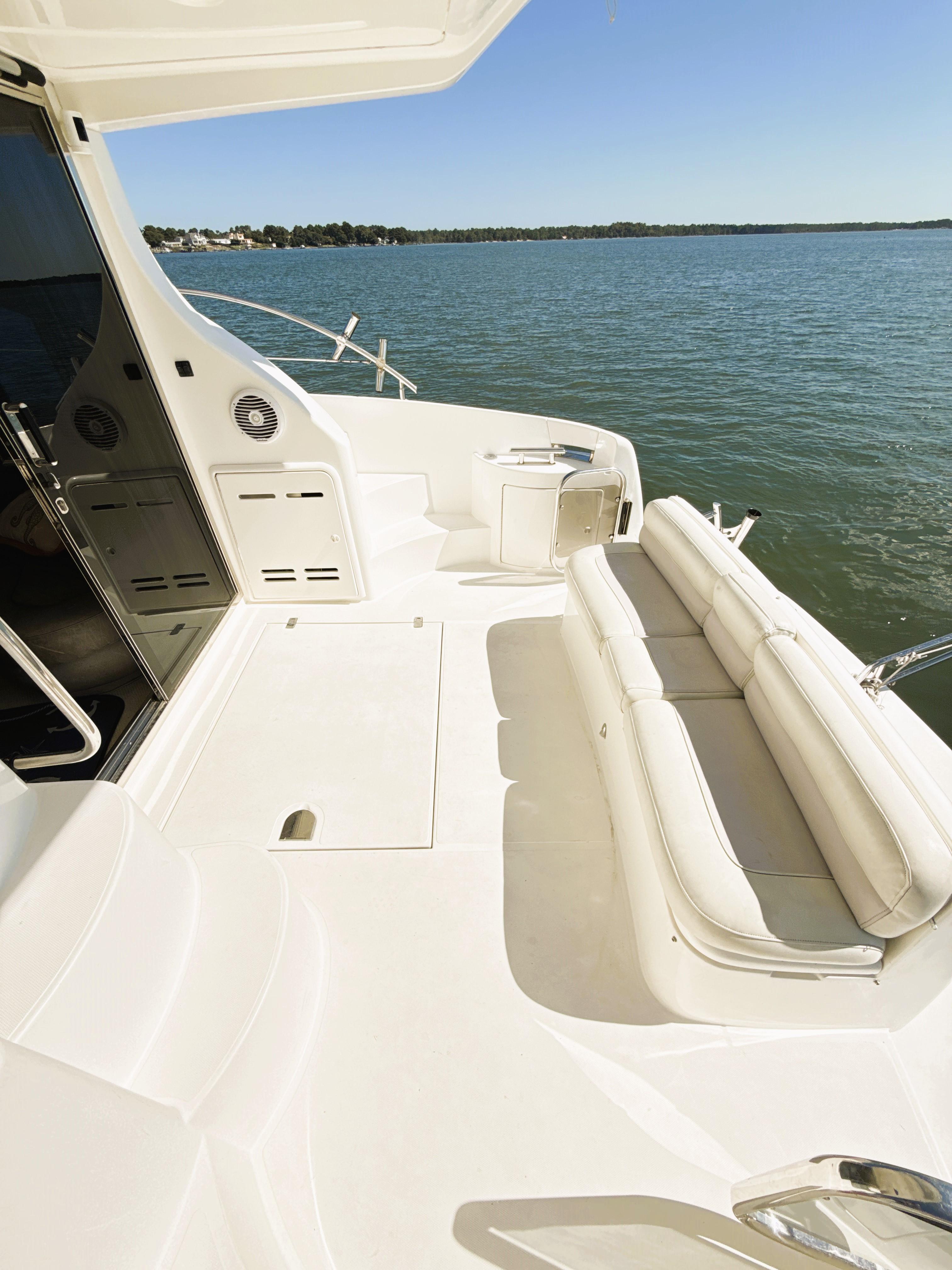 Yacht Photos Pics