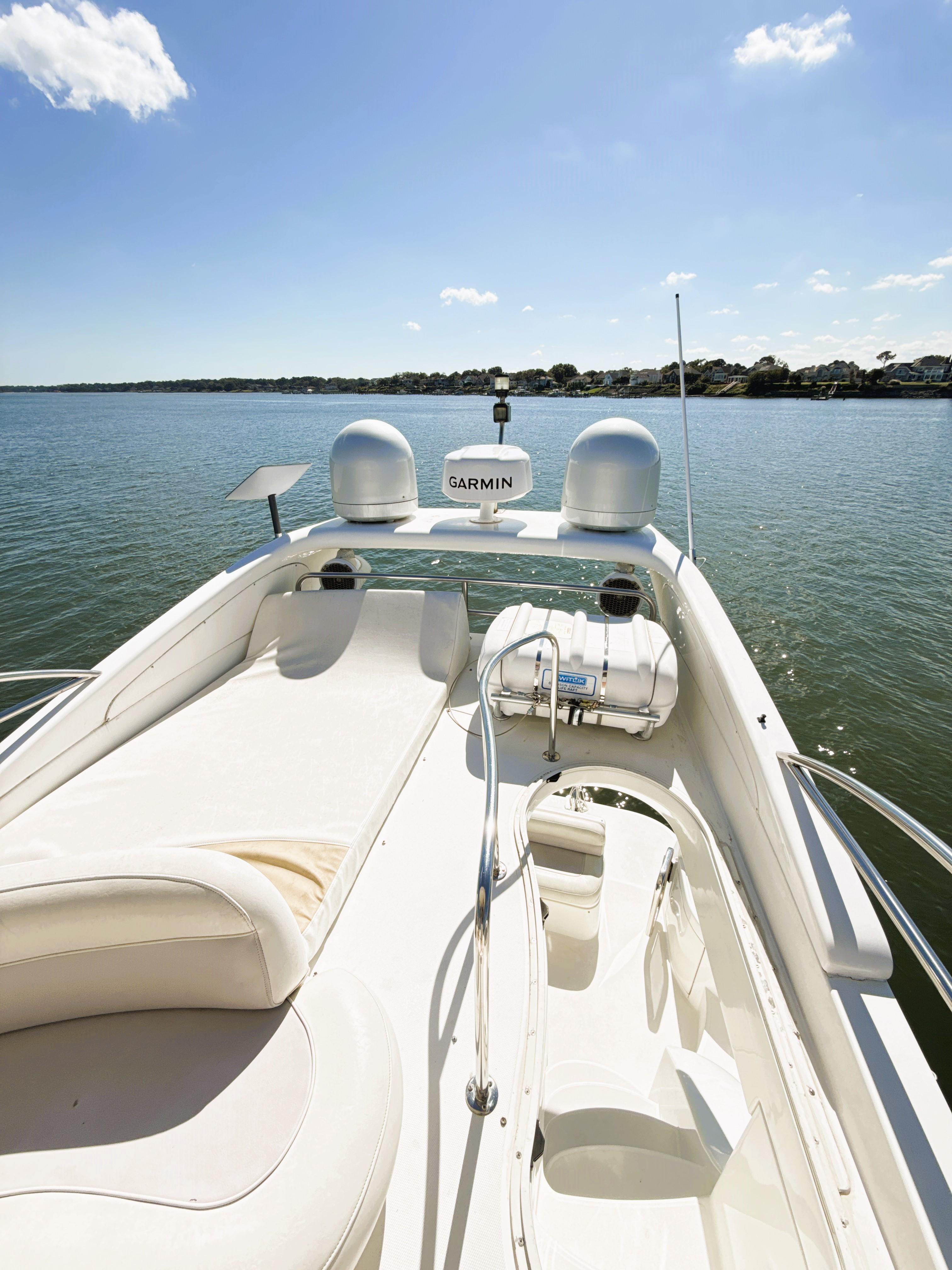 Yacht Photos Pics