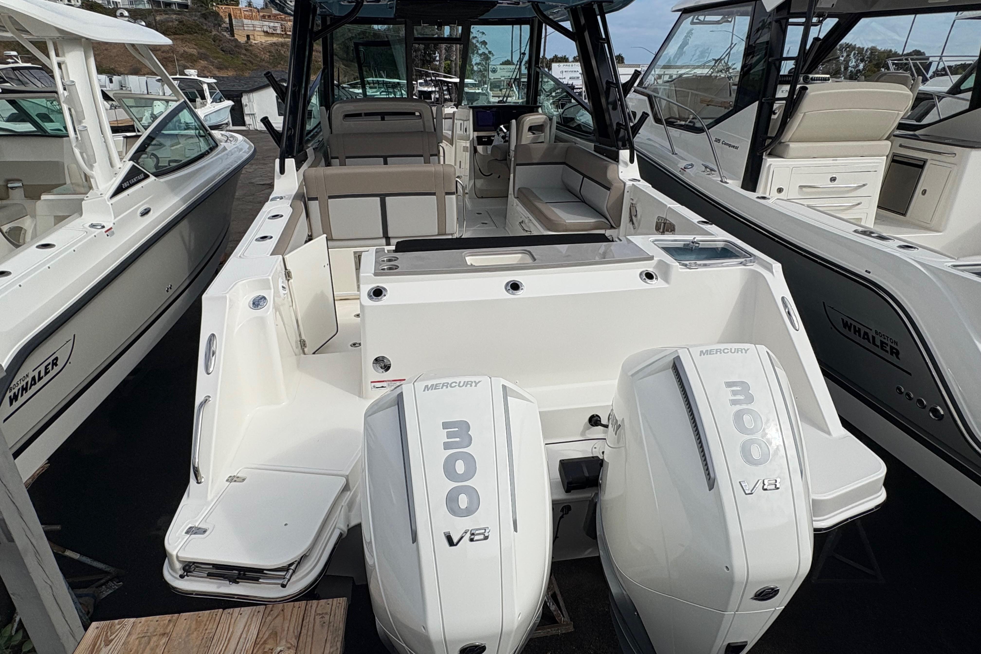 2026 Boston Whaler 330 Vantage #BW0032F inventory image at Sun Country Marine Group, Newport Beach