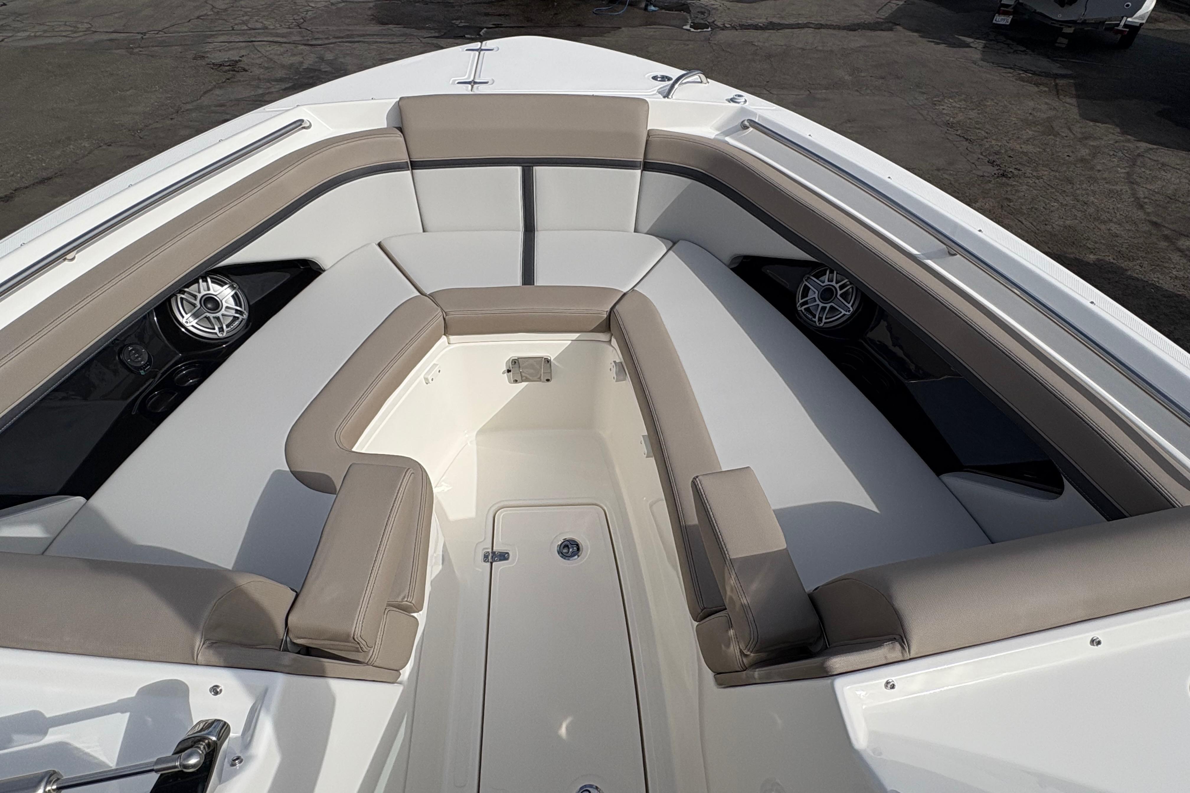 2026 Boston Whaler 330 Vantage #BW0032F inventory image at Sun Country Marine Group, Newport Beach