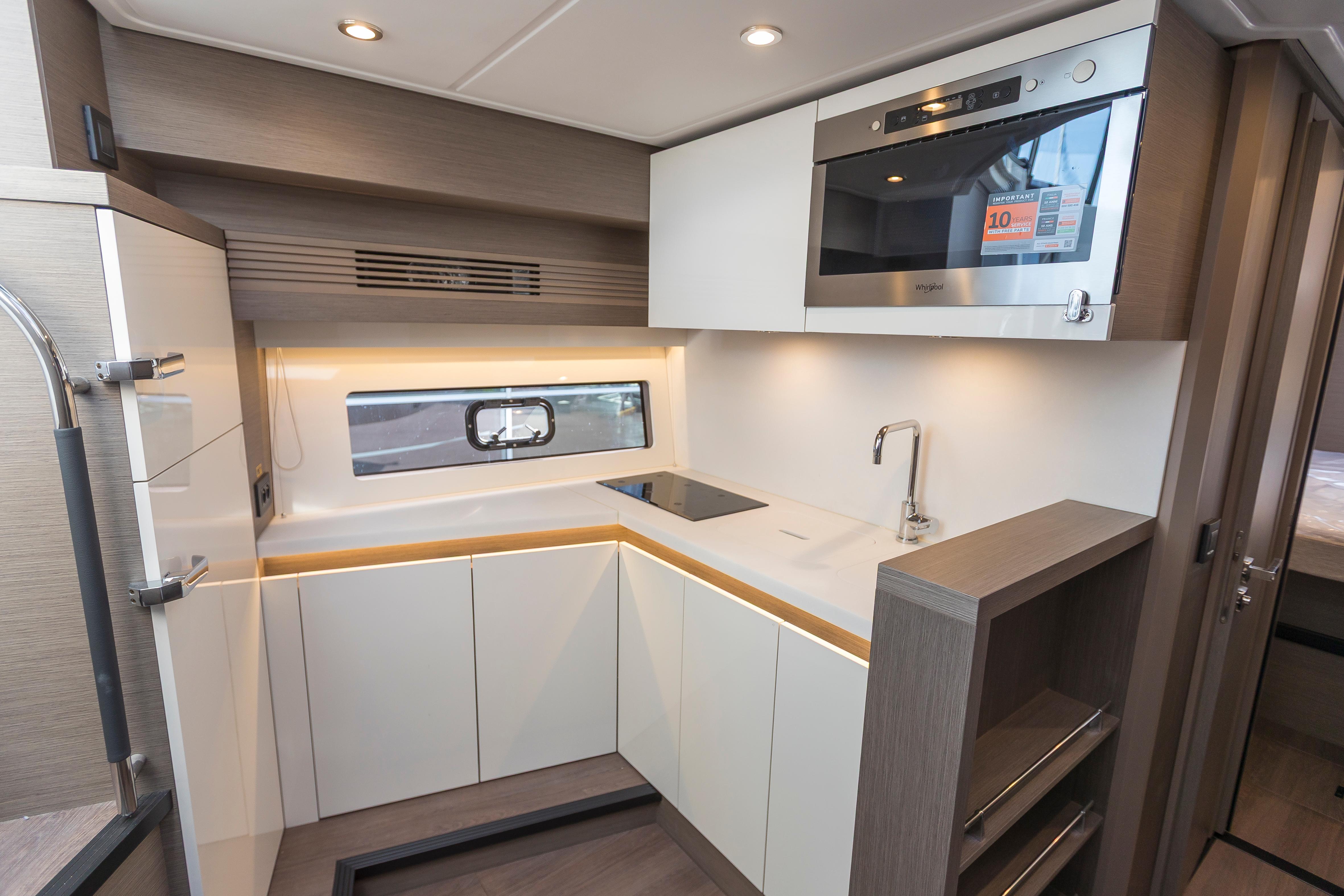 Yacht Photos Pics