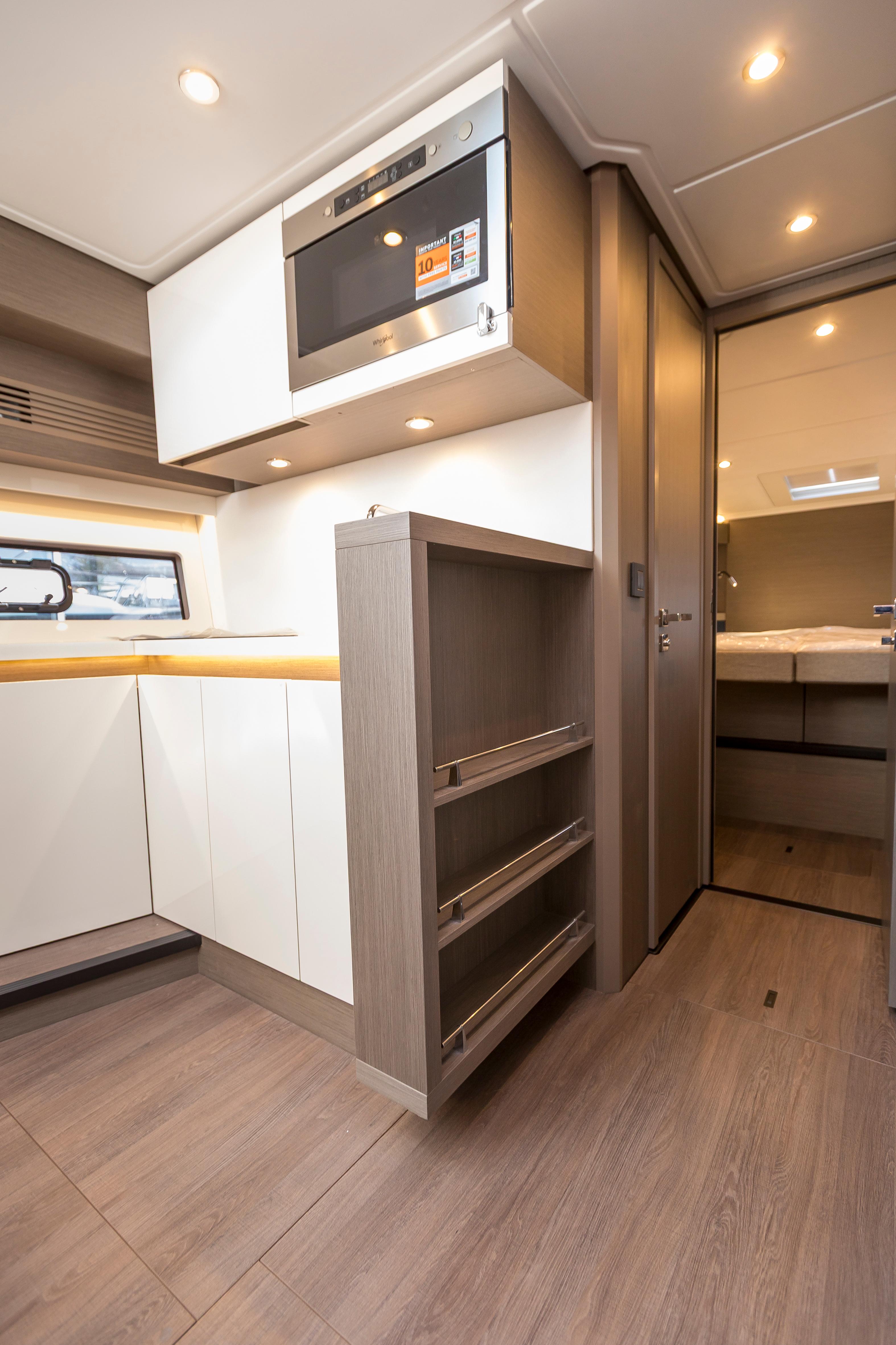Yacht Photos Pics