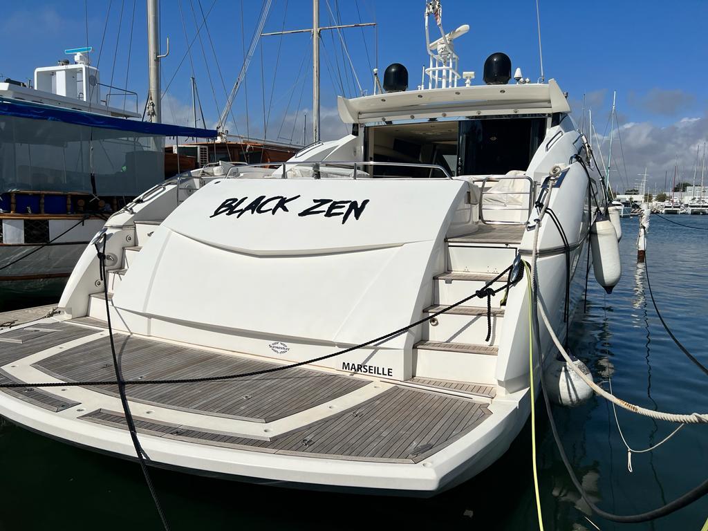 Yacht Photos Pics