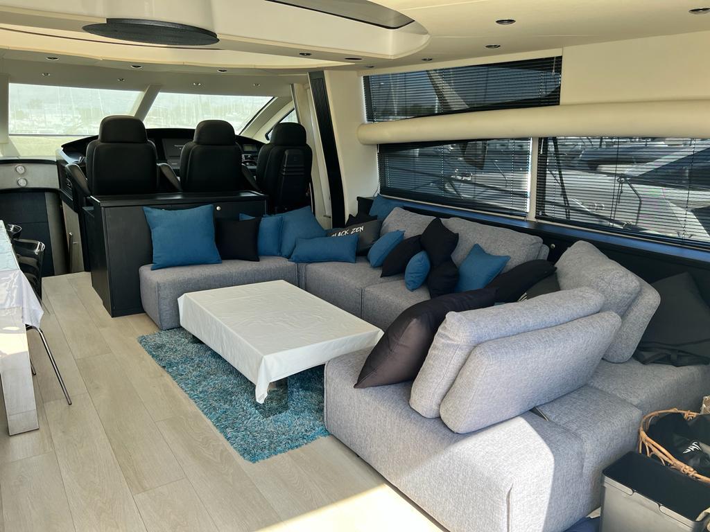 Yacht Photos Pics