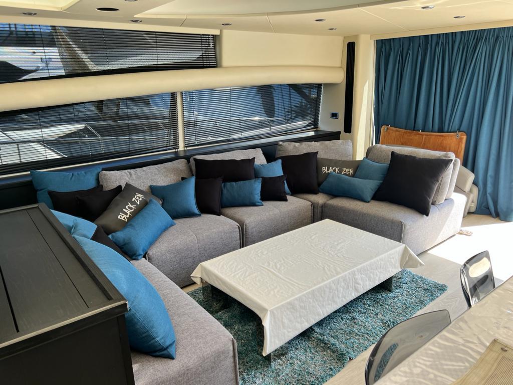 Yacht Photos Pics