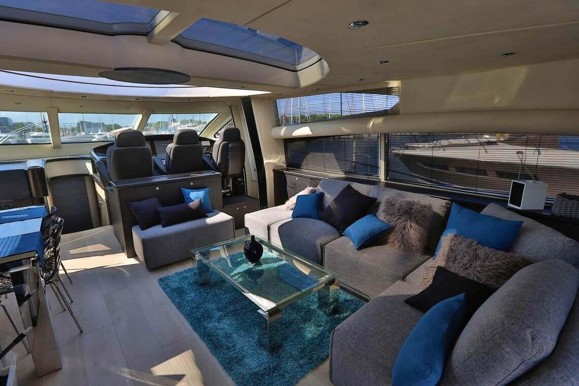 2006 Sunseeker 82 