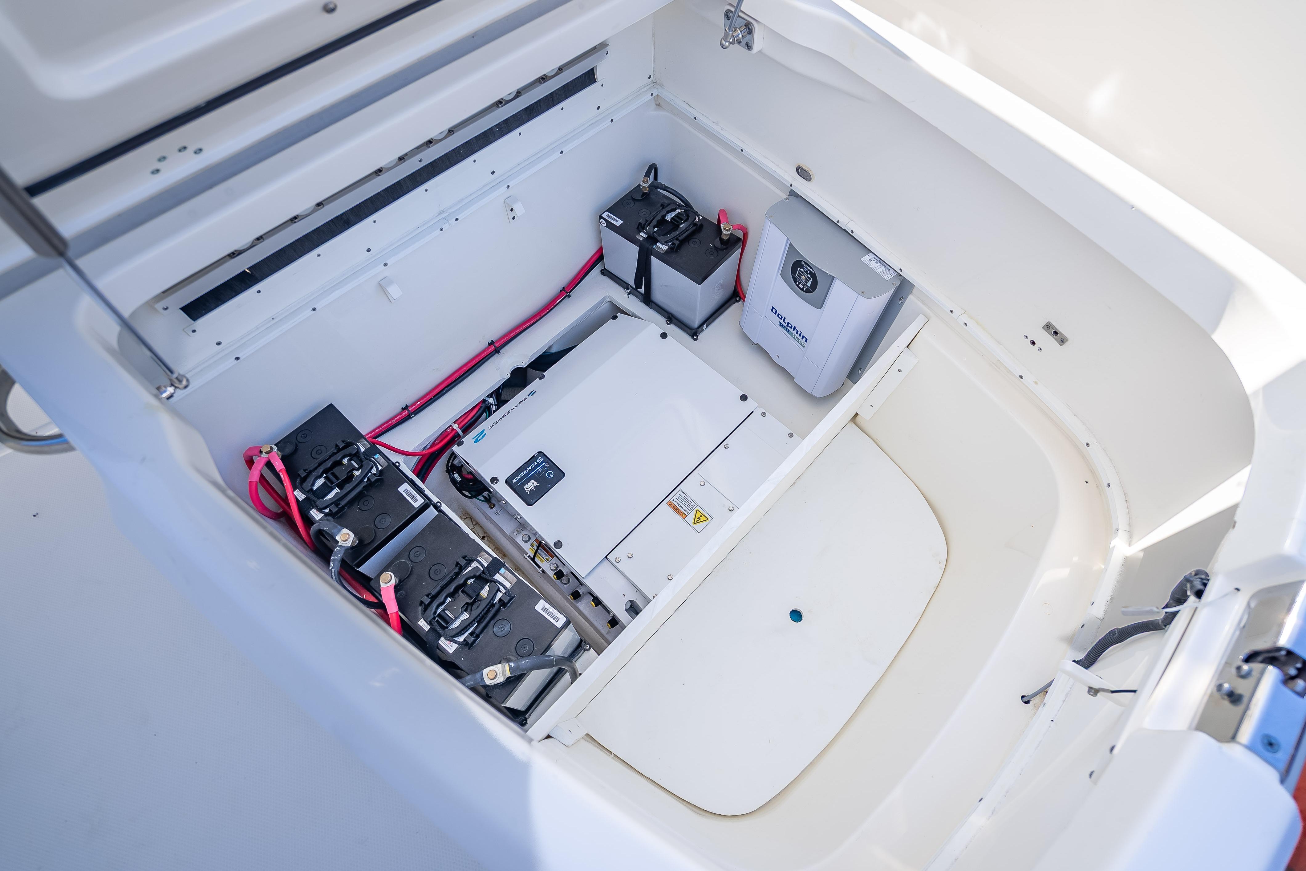 NEW SEAKEEPER- 110 Engine Hours- OBO