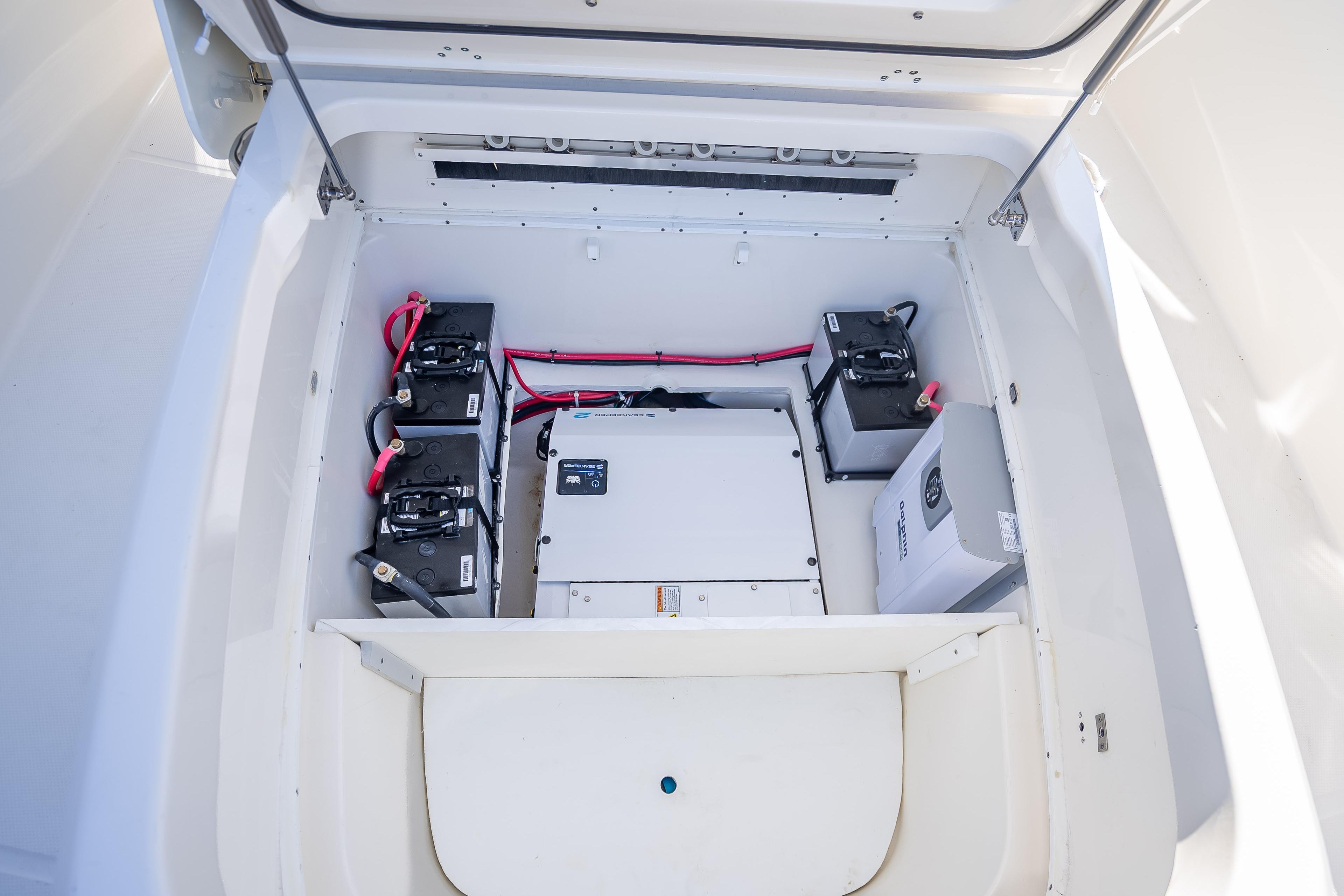 NEW SEAKEEPER- 110 Engine Hours- OBO