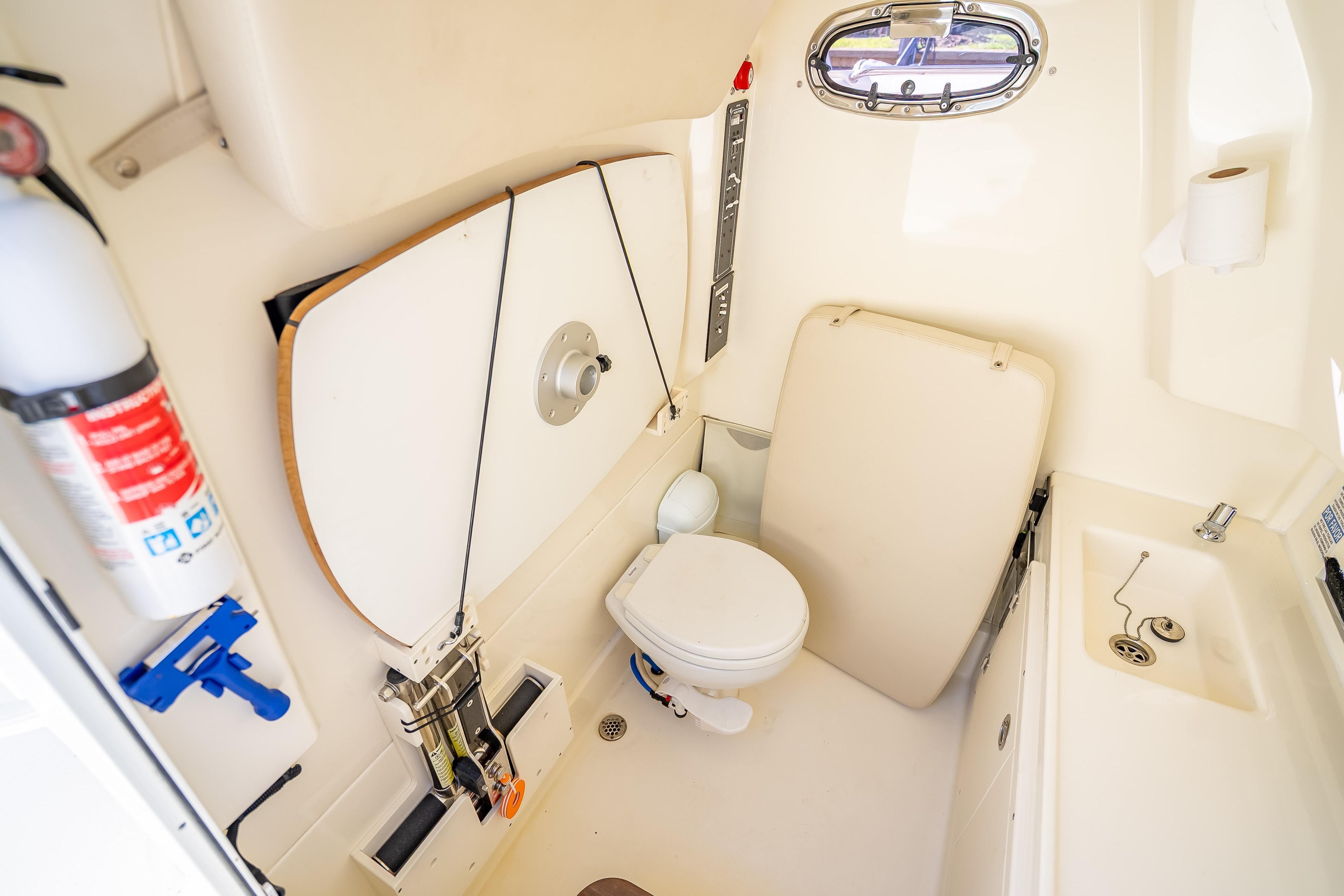 NEW SEAKEEPER- 110 Engine Hours- OBO