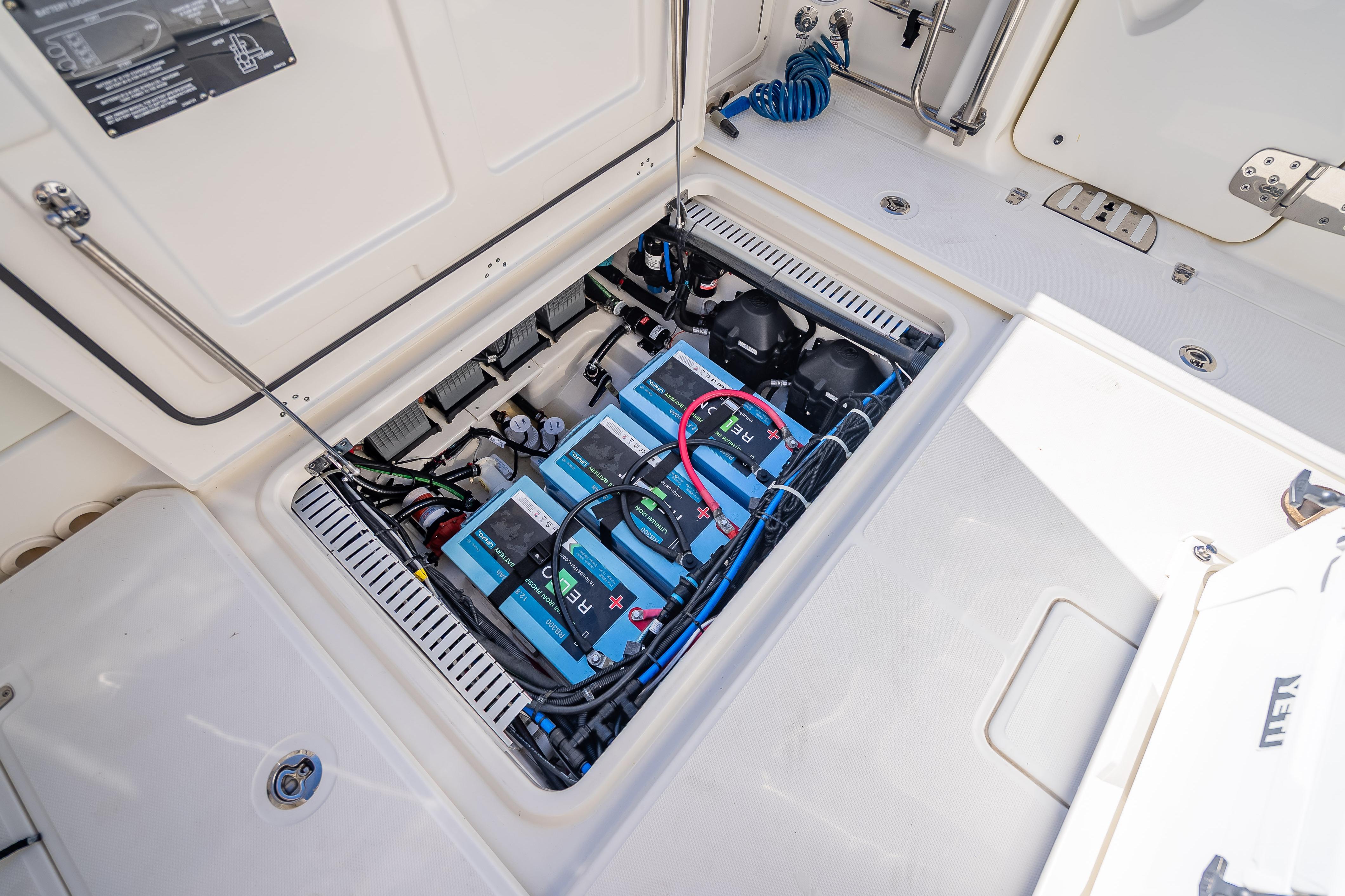 NEW SEAKEEPER- 110 Engine Hours- OBO