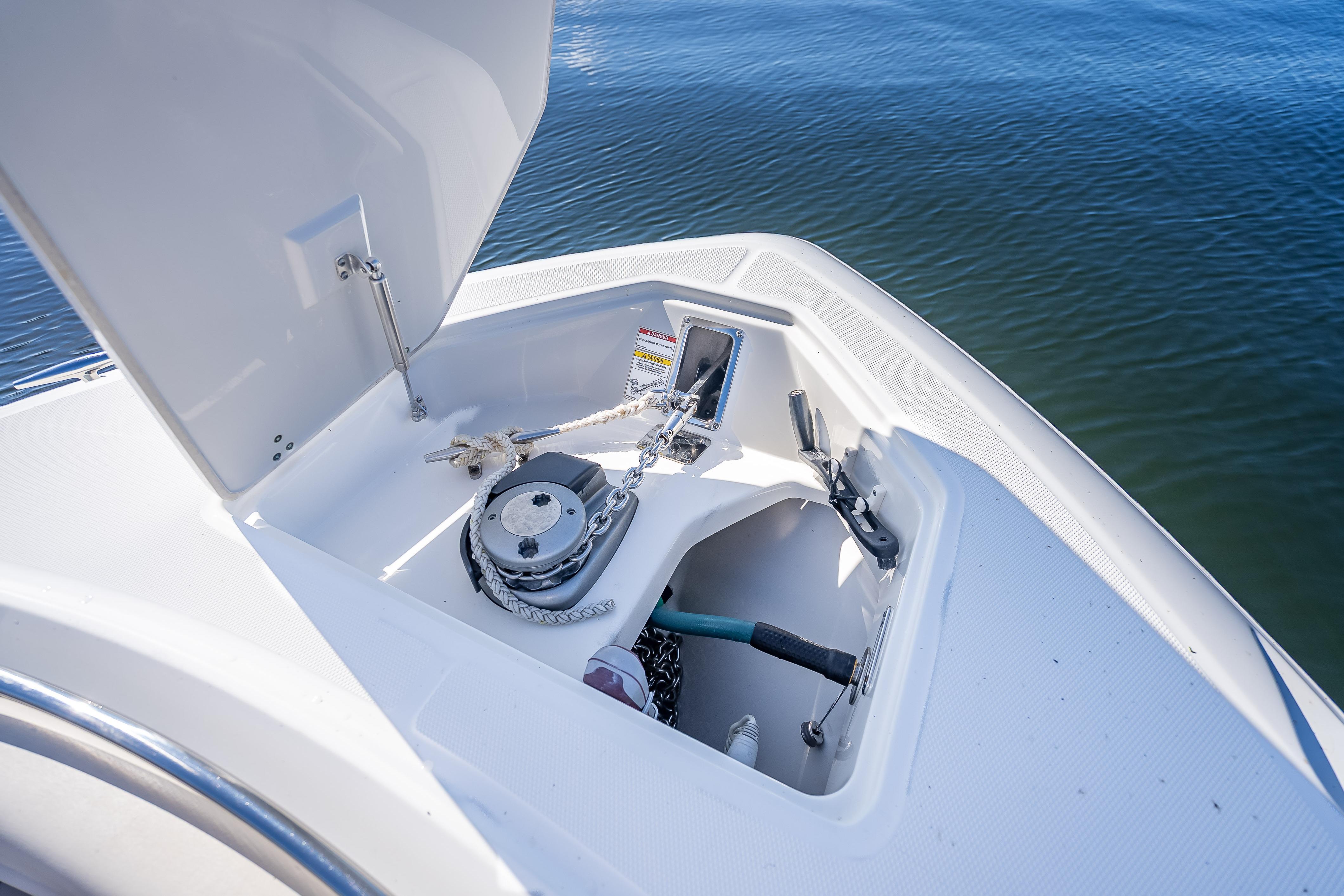 NEW SEAKEEPER- 110 Engine Hours- OBO