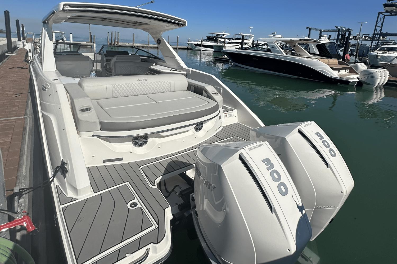2023-sea-ray-310-slx-outboard-power-9650124-974560429-0-010320250315-0