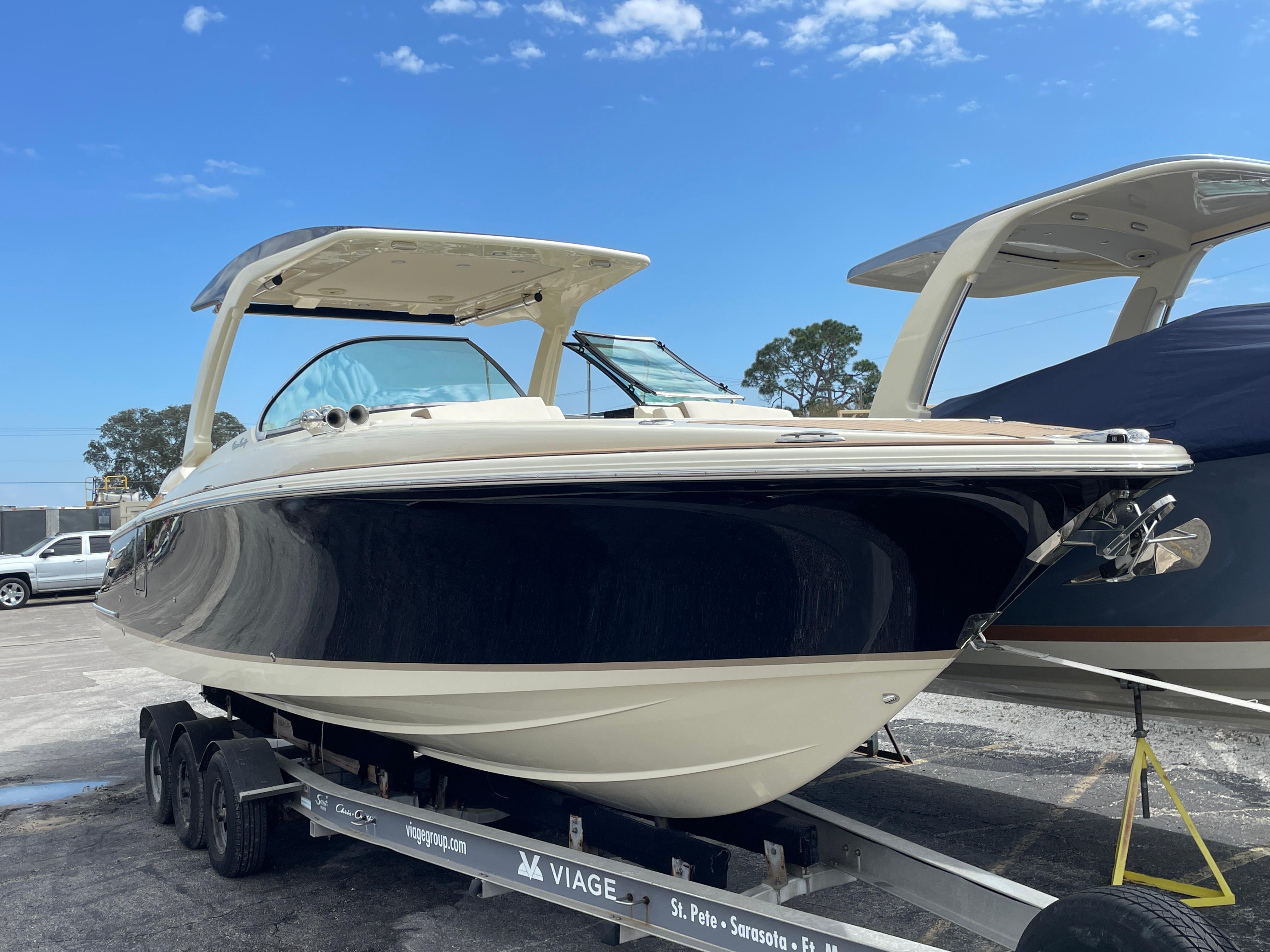 2024 Chris-Craft Launch 31 GT-2