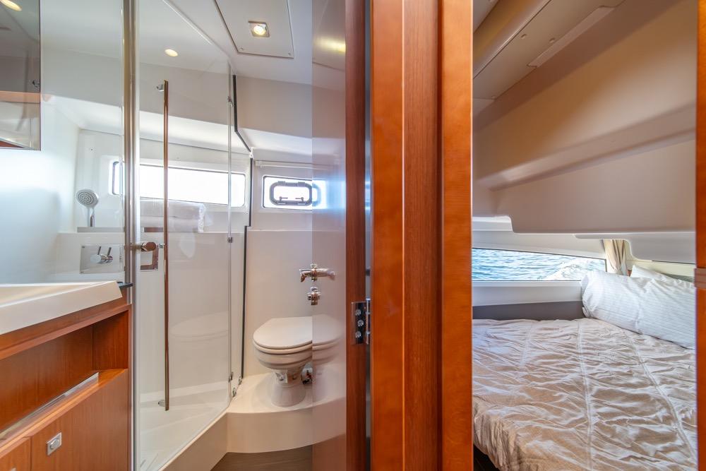 2016 Jeanneau 43 
