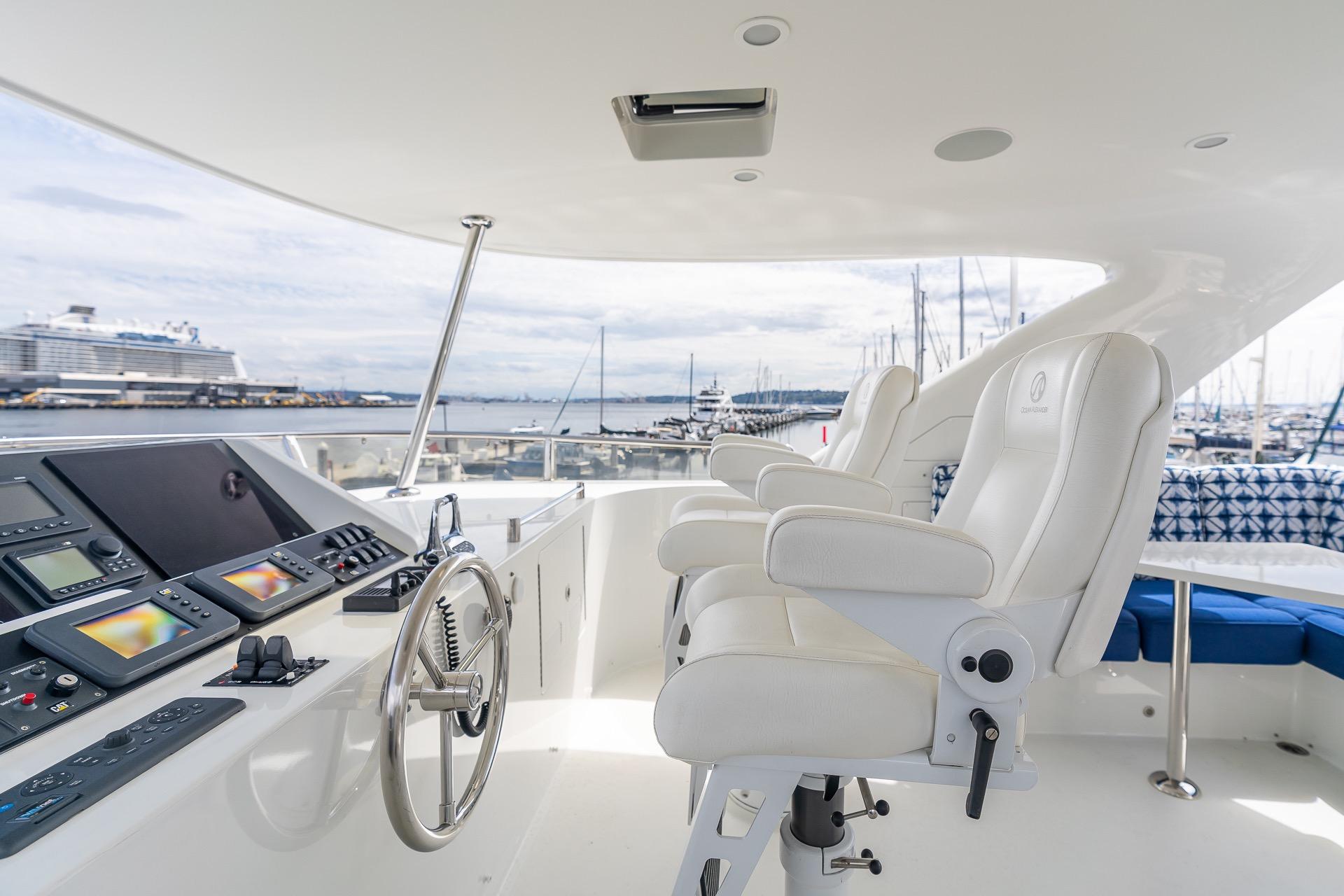 2013 Ocean Alexander 72 