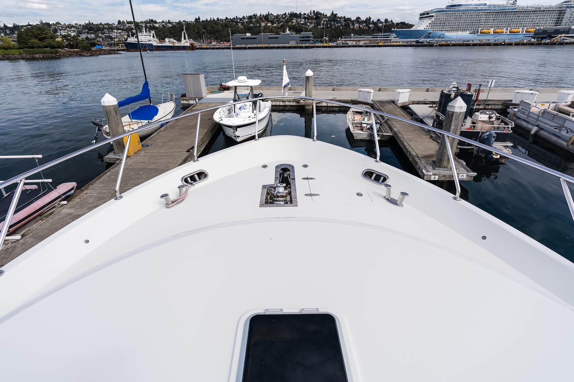 2013 Ocean Alexander 72 