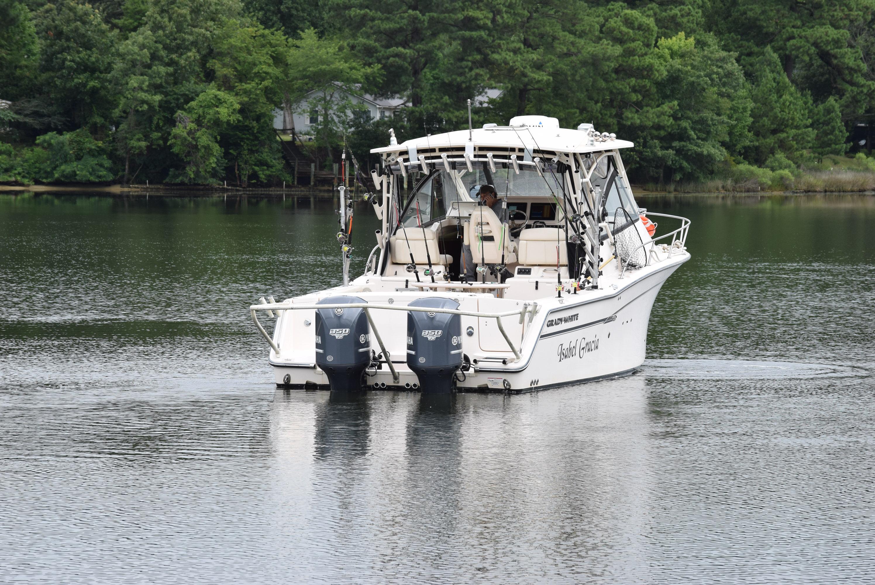 2016-grady-white-express-330-power-9450131-965857083-0-160720241313-14