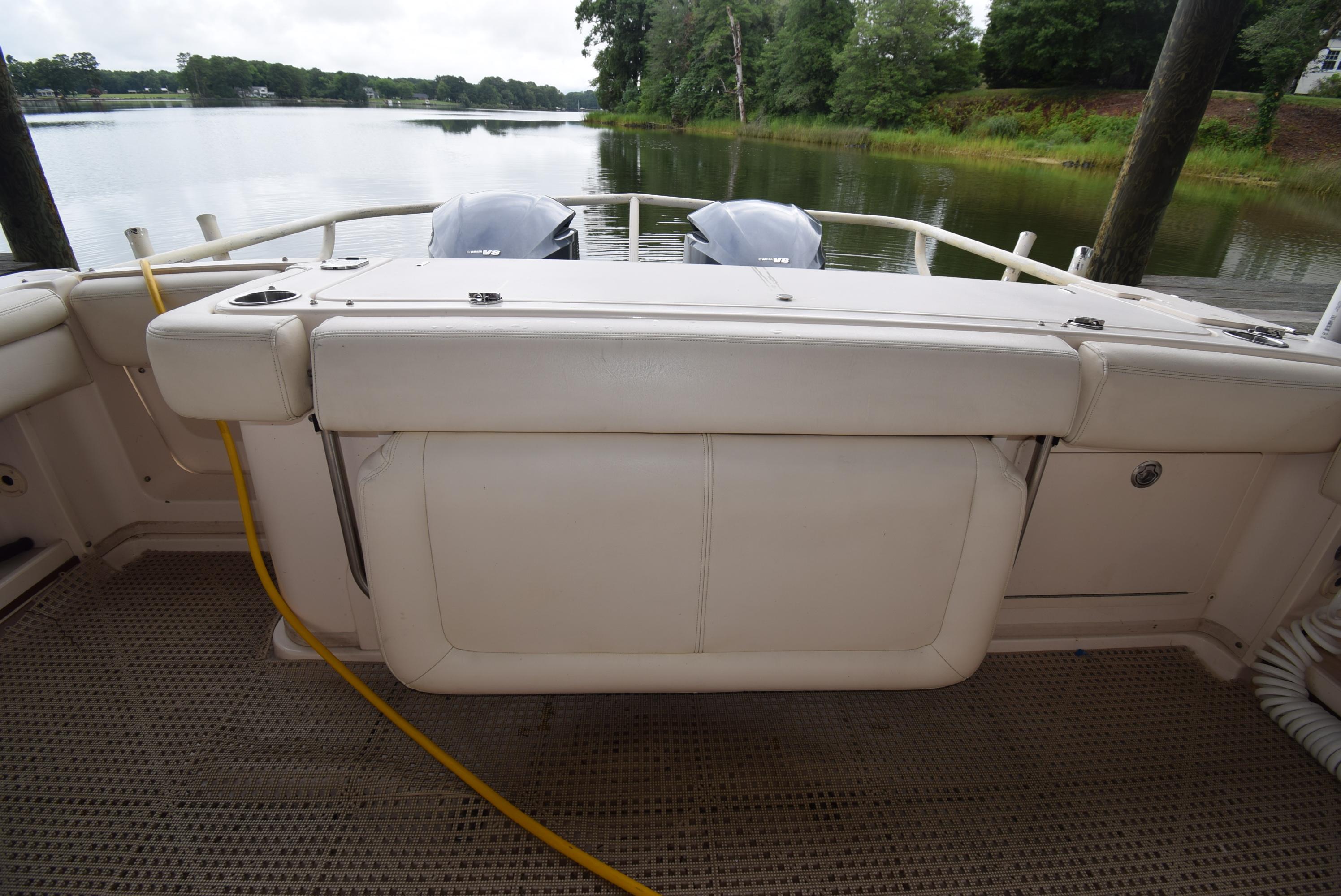 2016-grady-white-express-330-power-9450131-965857309-0-160720241321-44