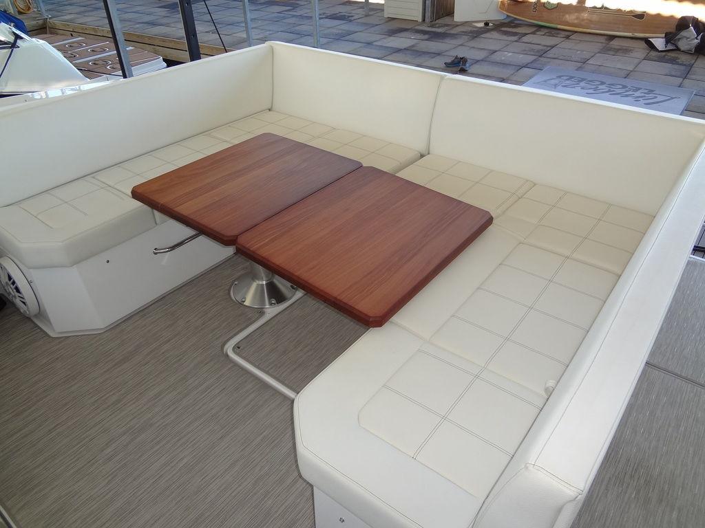 2021-cruisers-yachts-39-express-coupe-power-9330131-20250103084401473-1_XLARGE