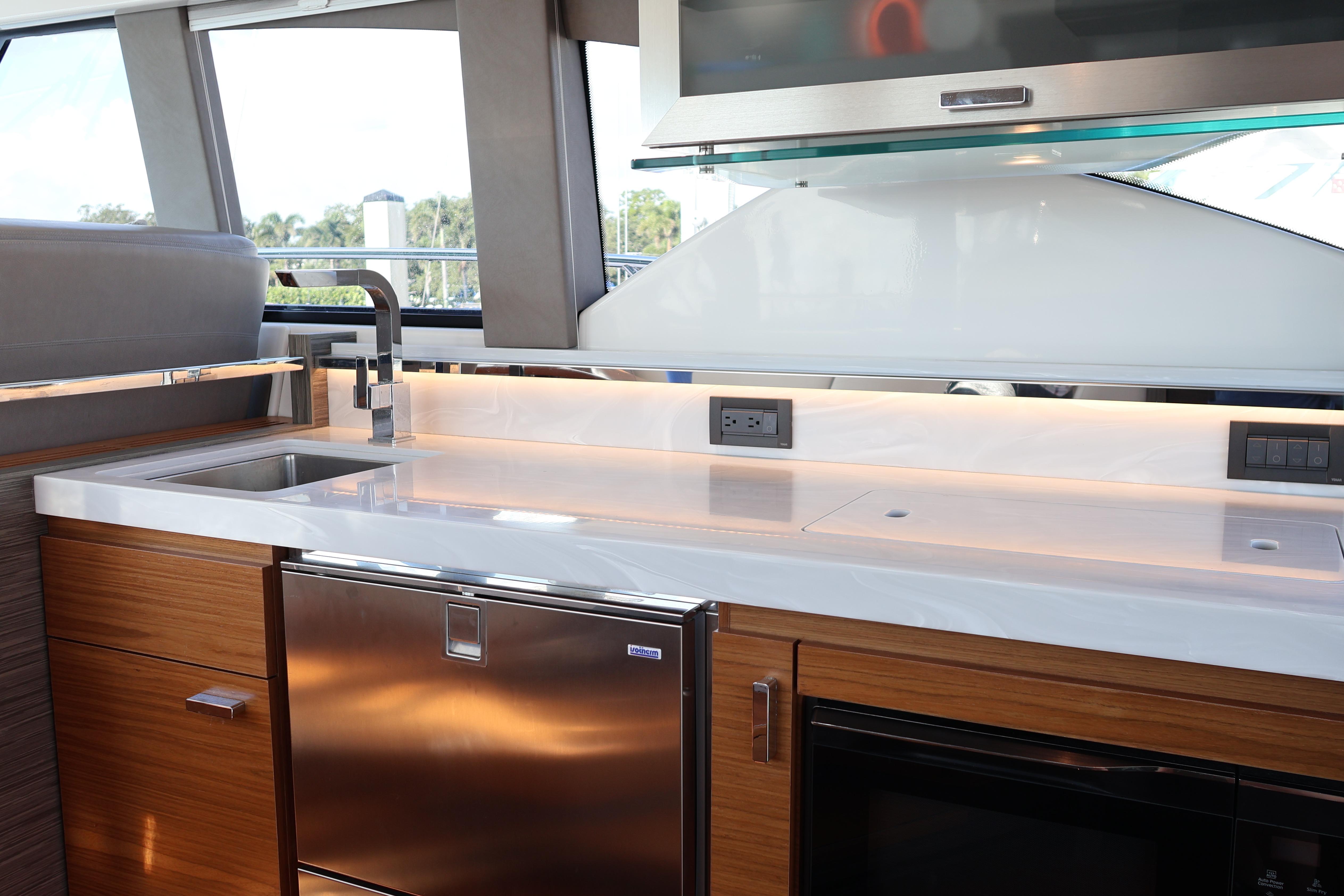 2020 Tiara Yachts 45 