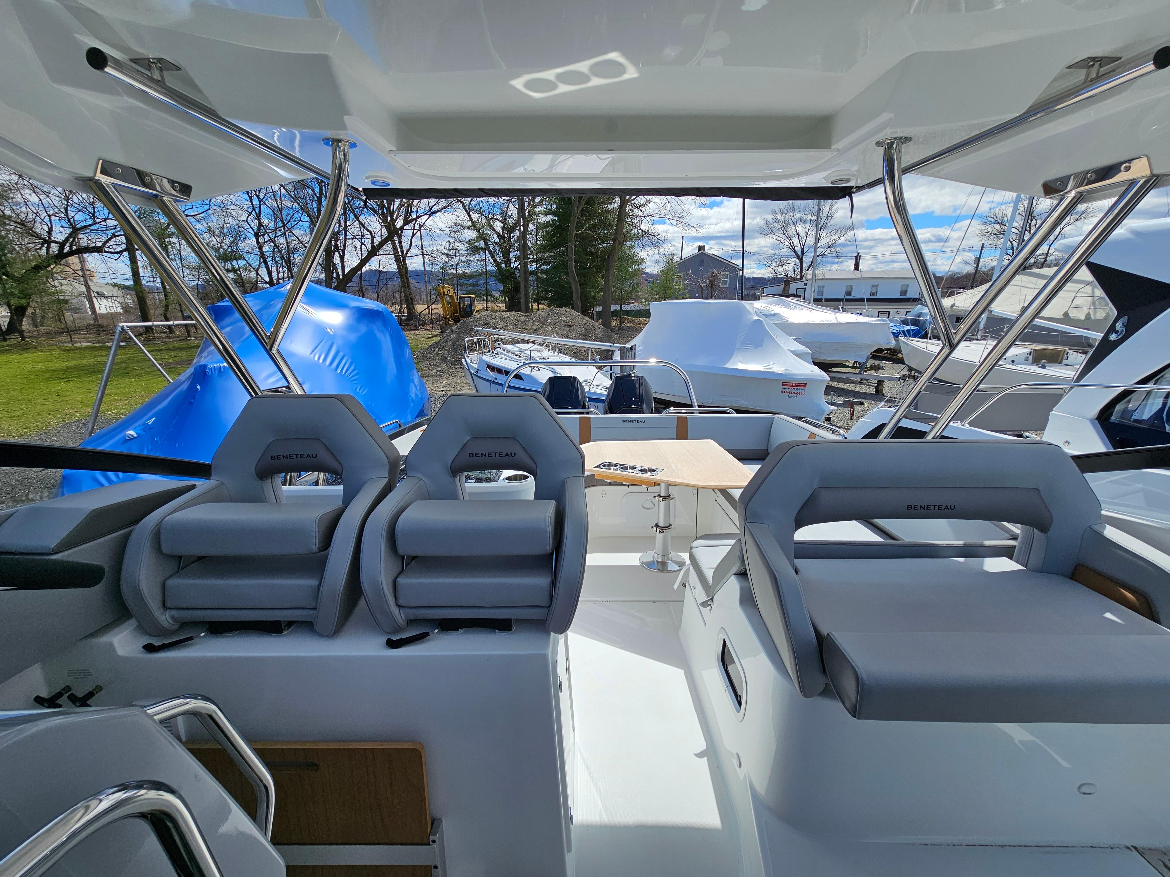 Yacht Photos Pics