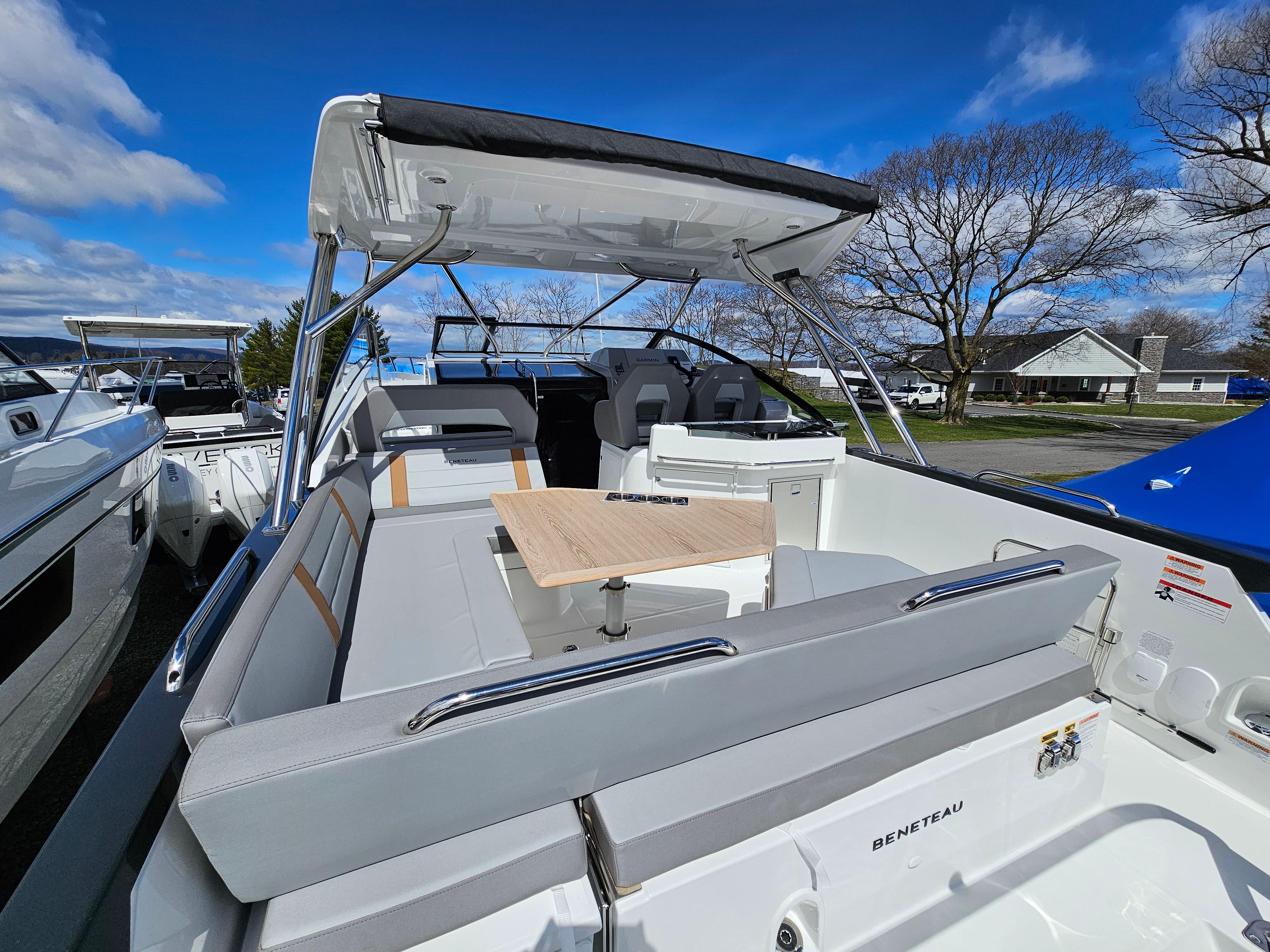 Yacht Photos Pics