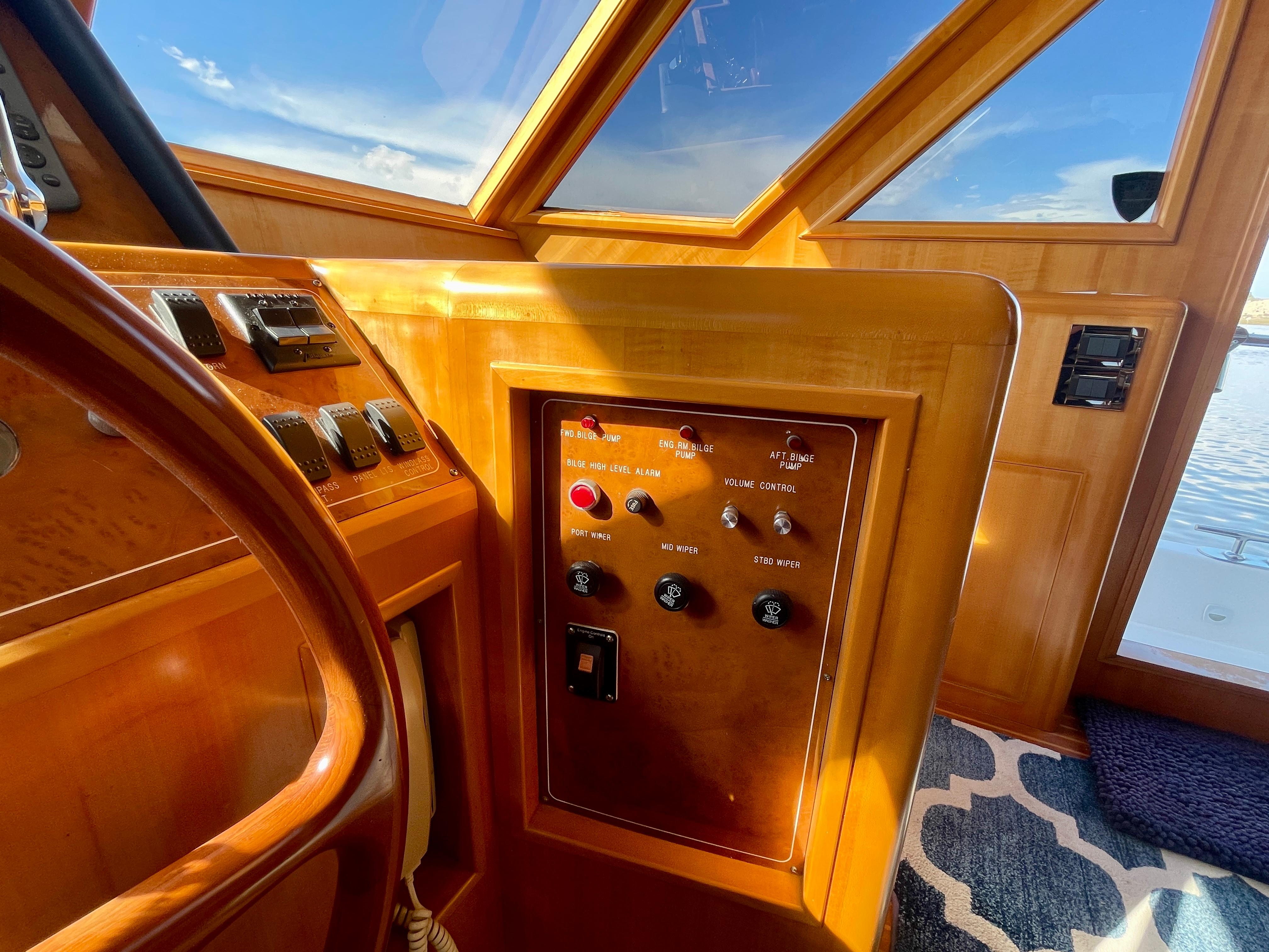2003-ocean-alexander-510-classico-power-9710134-20250313160100817-1_XLARGE