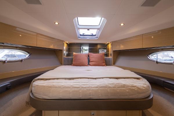 Princess Motor Yacht Sales - Used Princess V39
