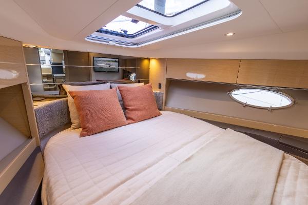 Princess Motor Yacht Sales - Used Princess V39