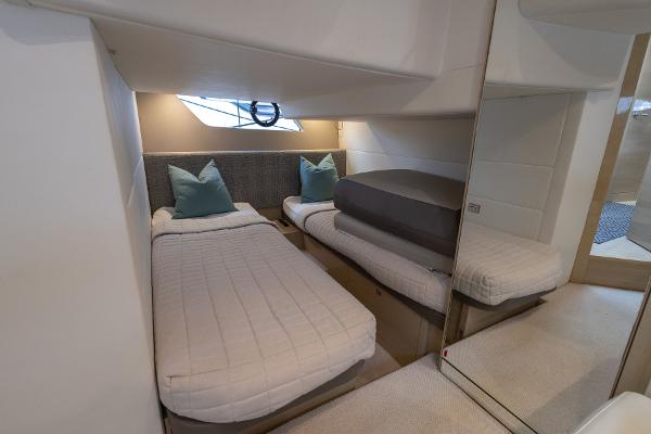 Princess Motor Yacht Sales - Used Princess V39