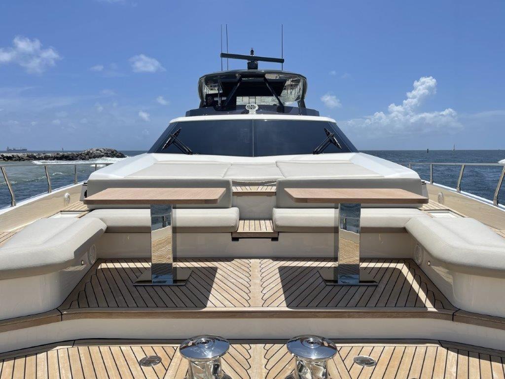 2021 Ferretti Yachts 92 