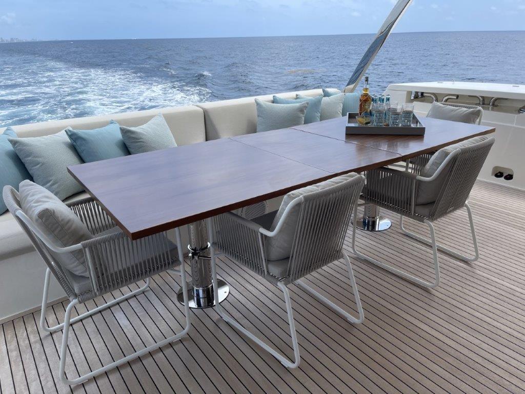 2021 Ferretti Yachts 92 