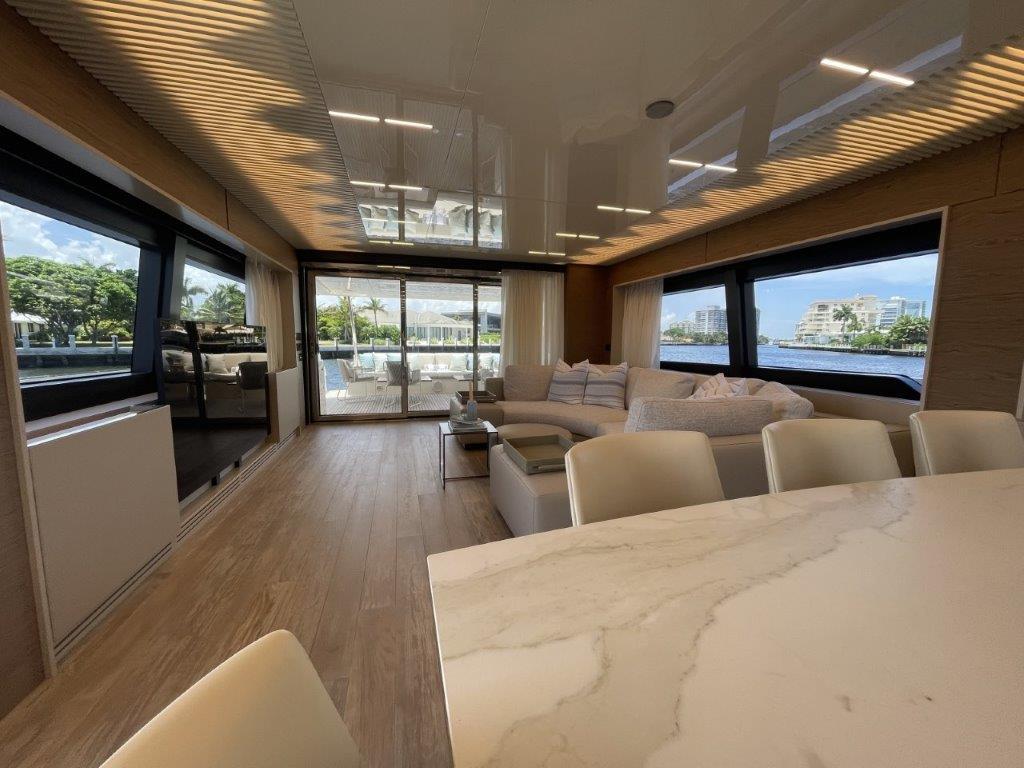 2021 Ferretti Yachts 92 