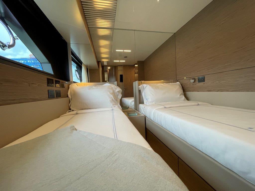 2021 Ferretti Yachts 92 