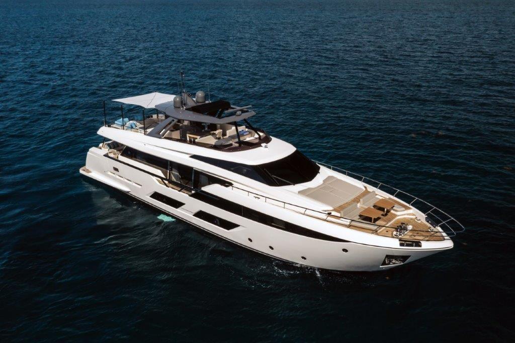 2021 Ferretti Yachts 92 