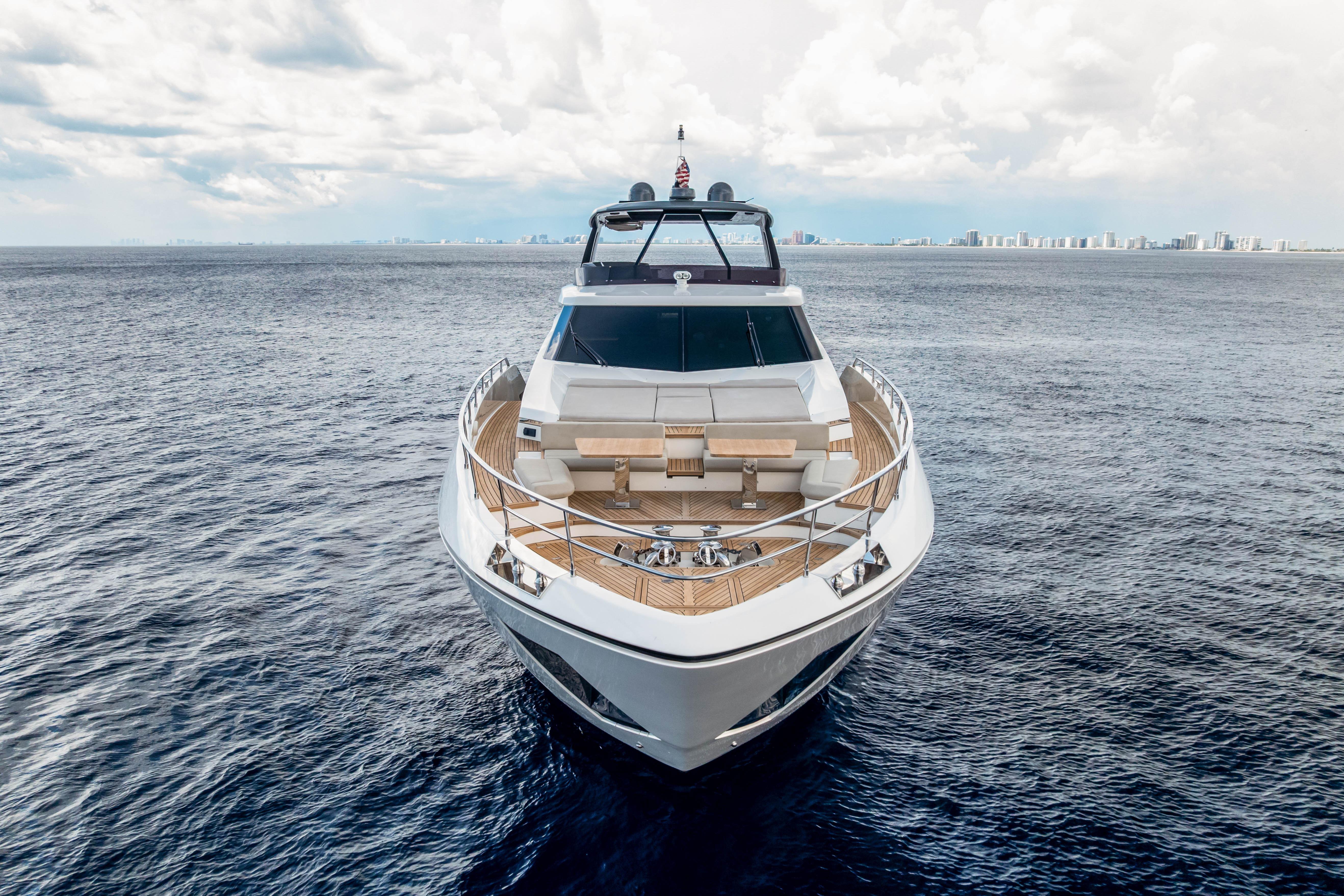 2021 Ferretti Yachts 92 