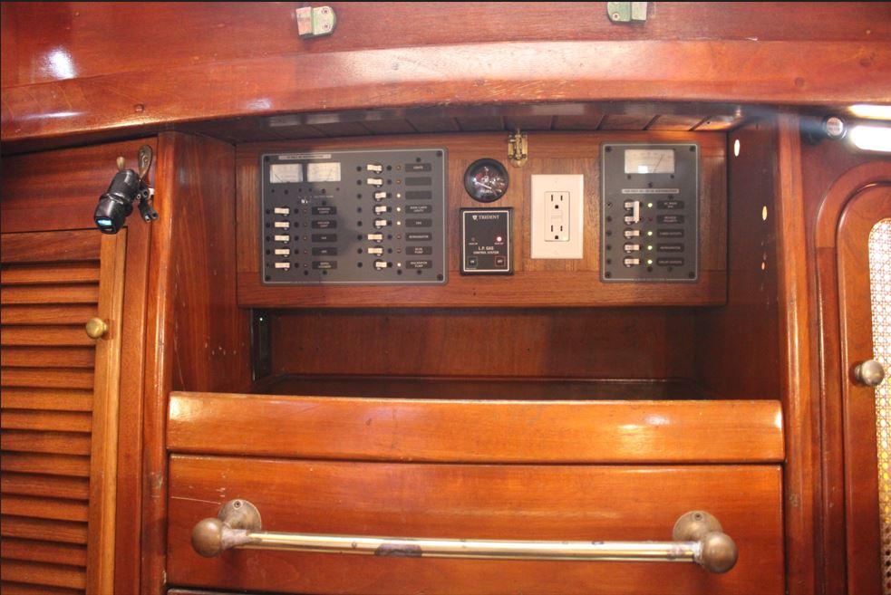 1982 Bristol Channel Cutter 28 