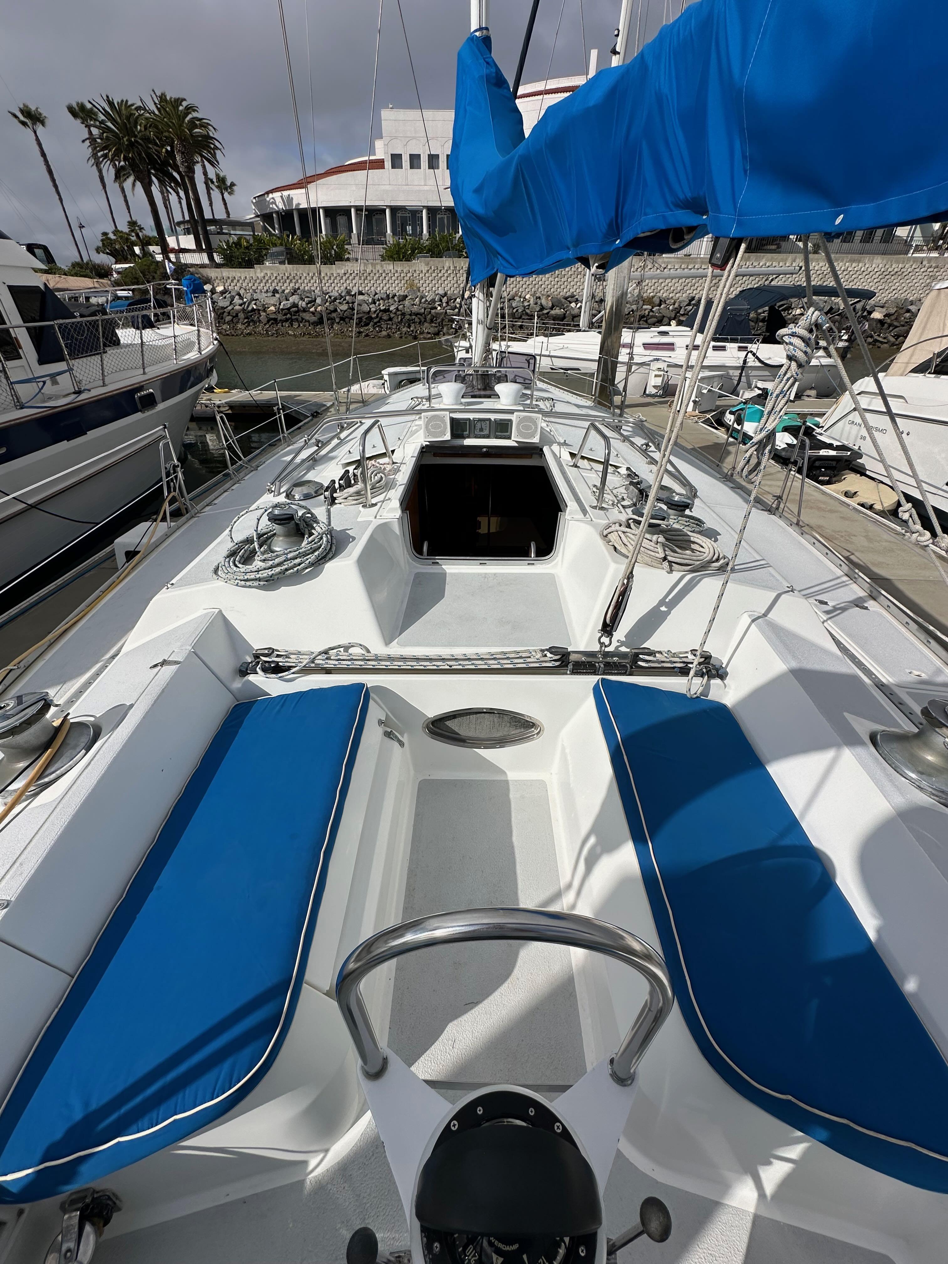 Image [23] of 1987 Hunter Legend 45